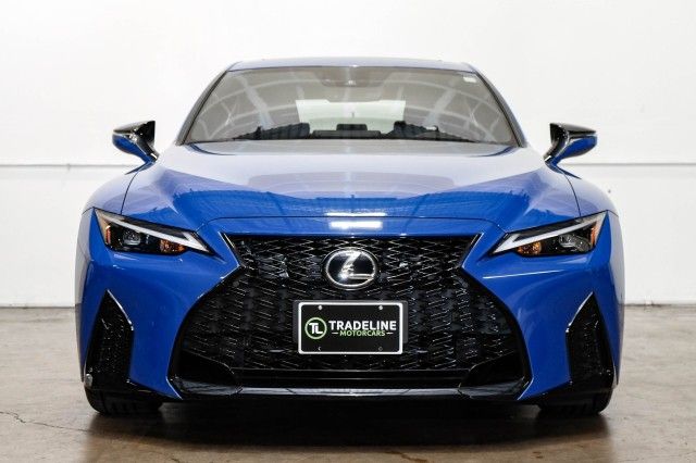 LEXUS IS 2021 jthgz1b24m5043384