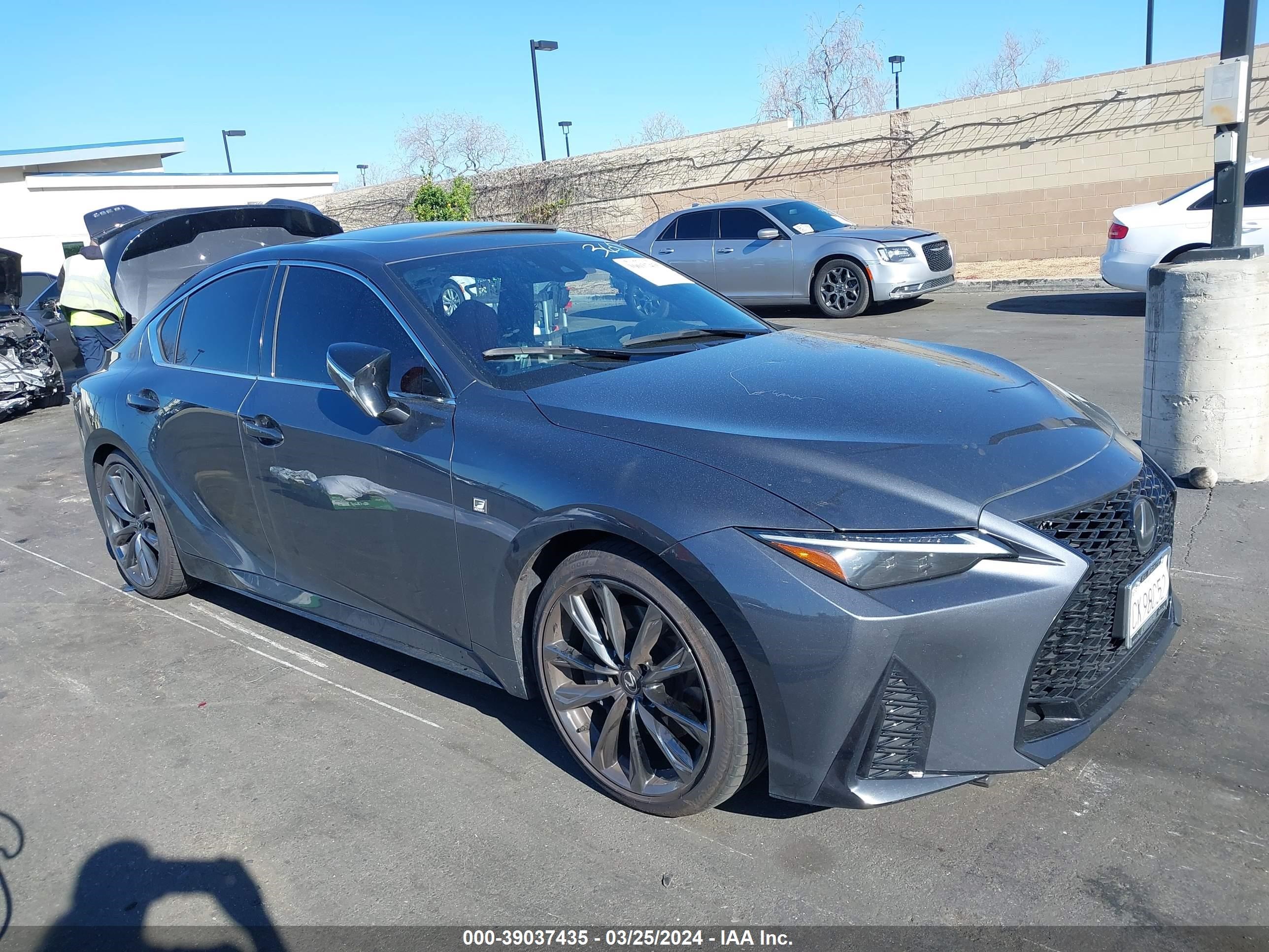 LEXUS IS 2023 jthgz1b25p5062403