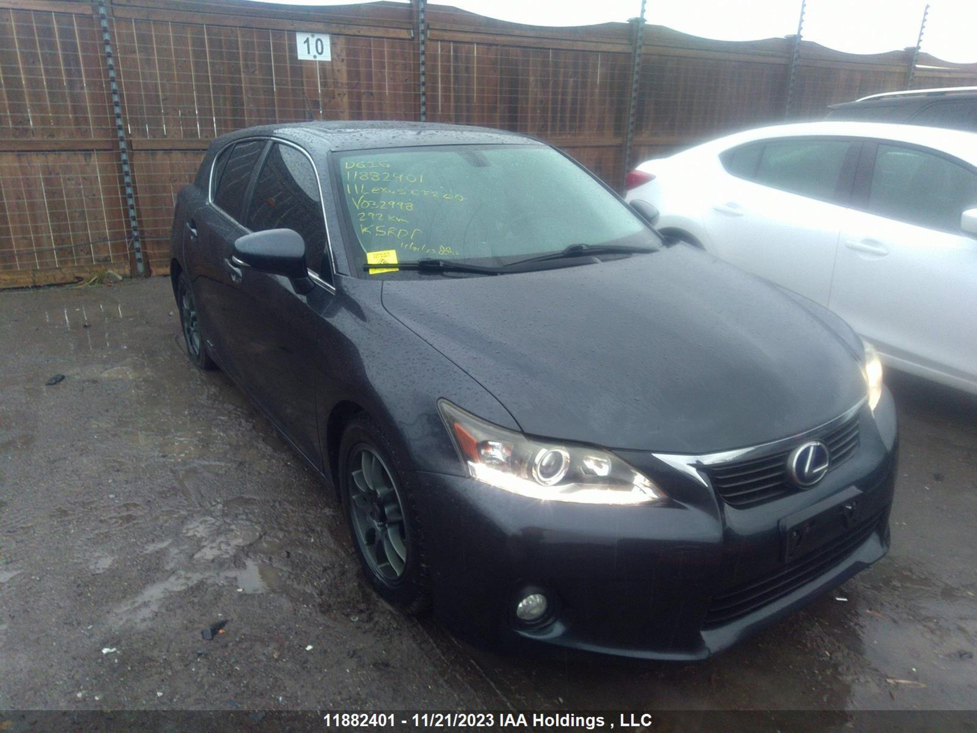 LEXUS CT 2011 jthkd5bh2b2032998