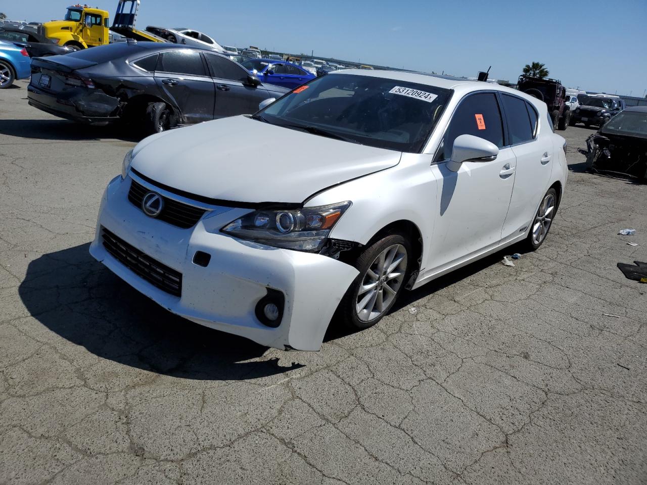 LEXUS CT 2013 jthkd5bh2d2172732