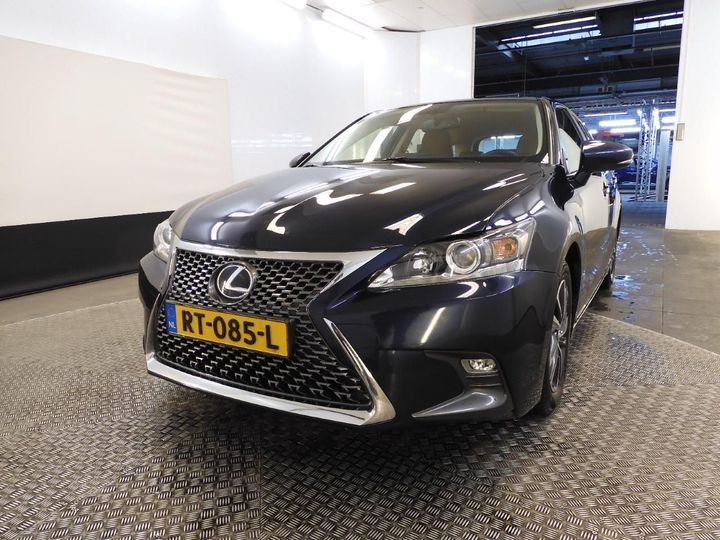 LEXUS CT 2018 jthkd5bh302317609