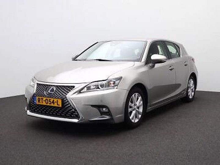 LEXUS CT 2018 jthkd5bh402312984