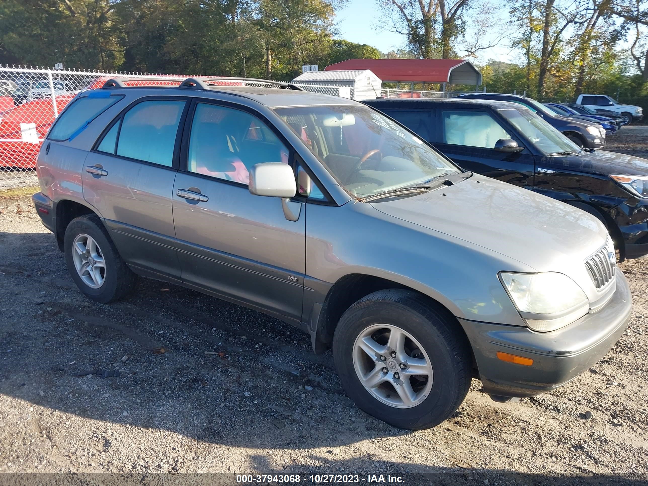 LEXUS RX 2002 jtjgf10u220130397