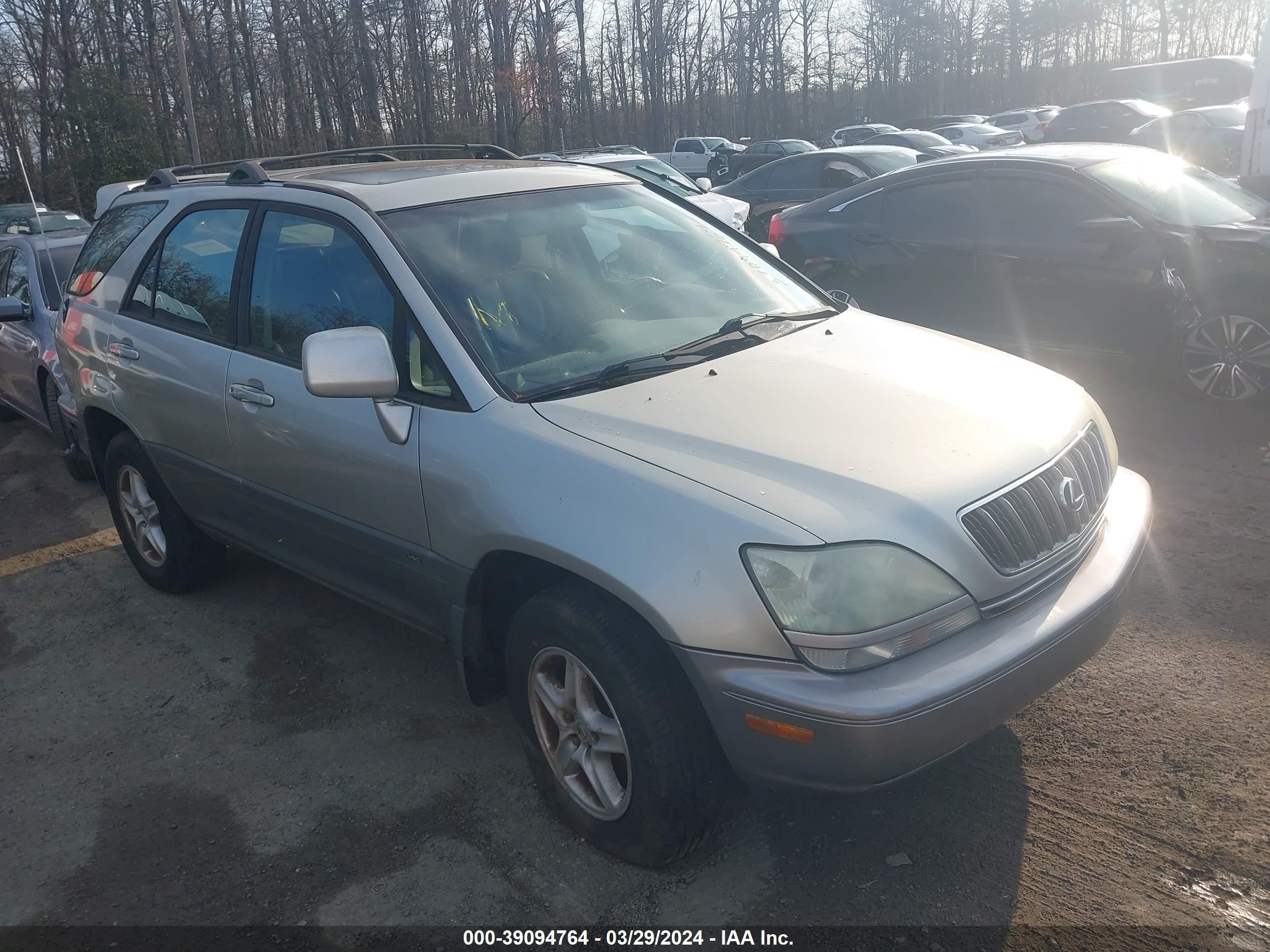 LEXUS RX 2002 jtjhf10u120280666