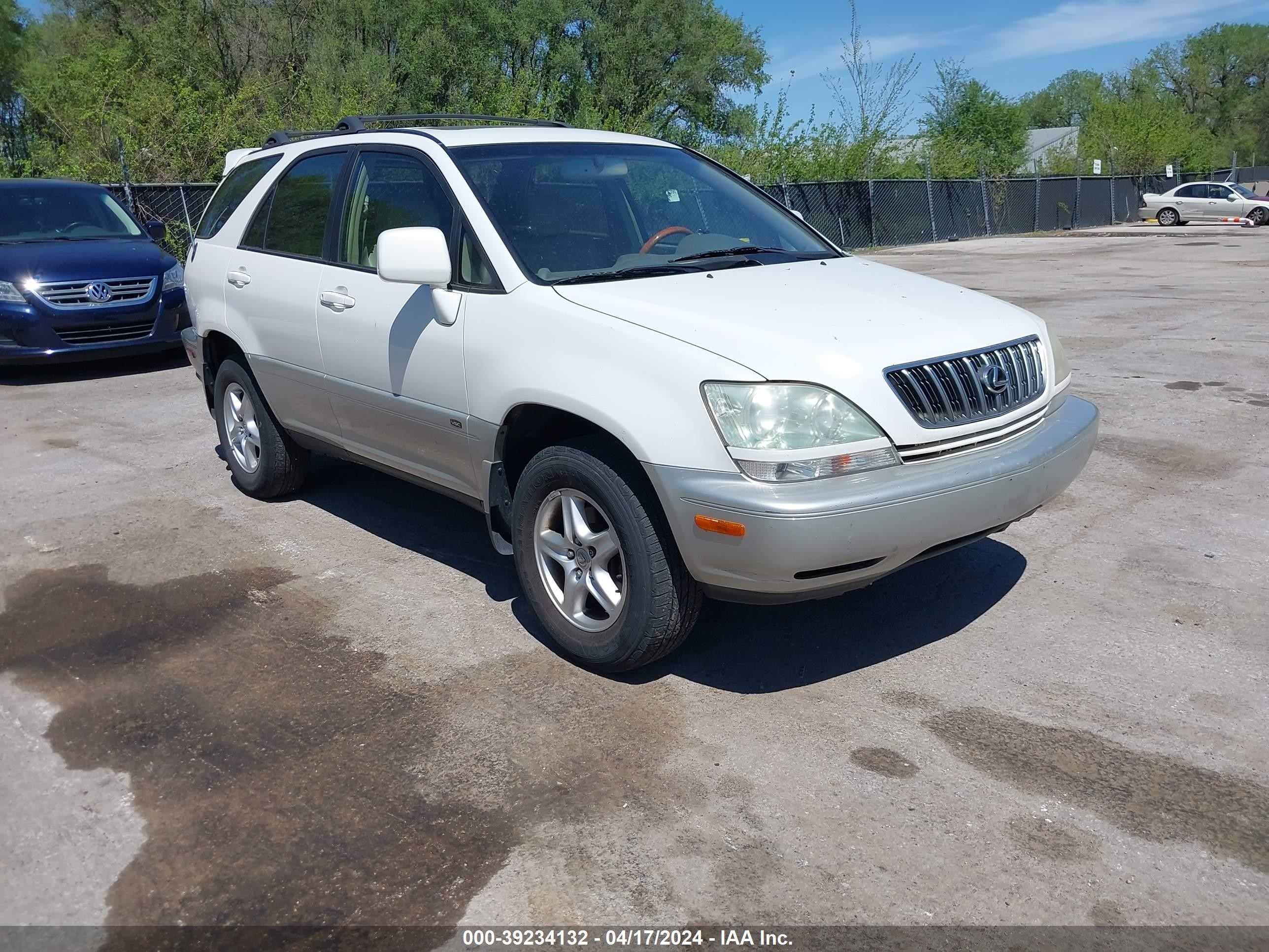 LEXUS RX 2001 jtjhf10u310232018