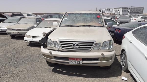 LEXUS LX 470 2005 jtjht00w053551112