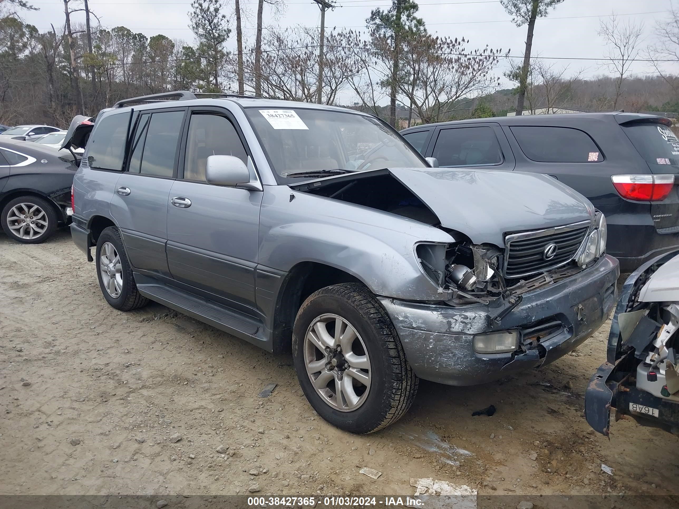 LEXUS LX 2001 jtjht00w213507154