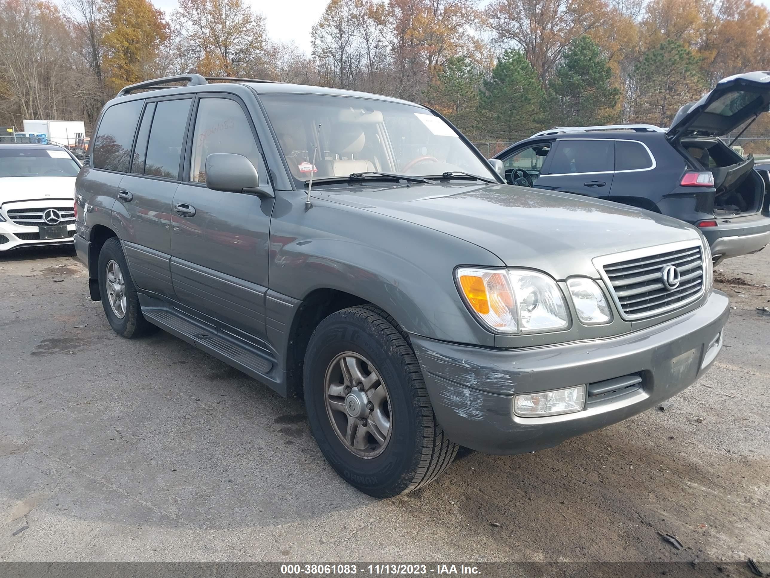 LEXUS LX 2002 jtjht00w223517071