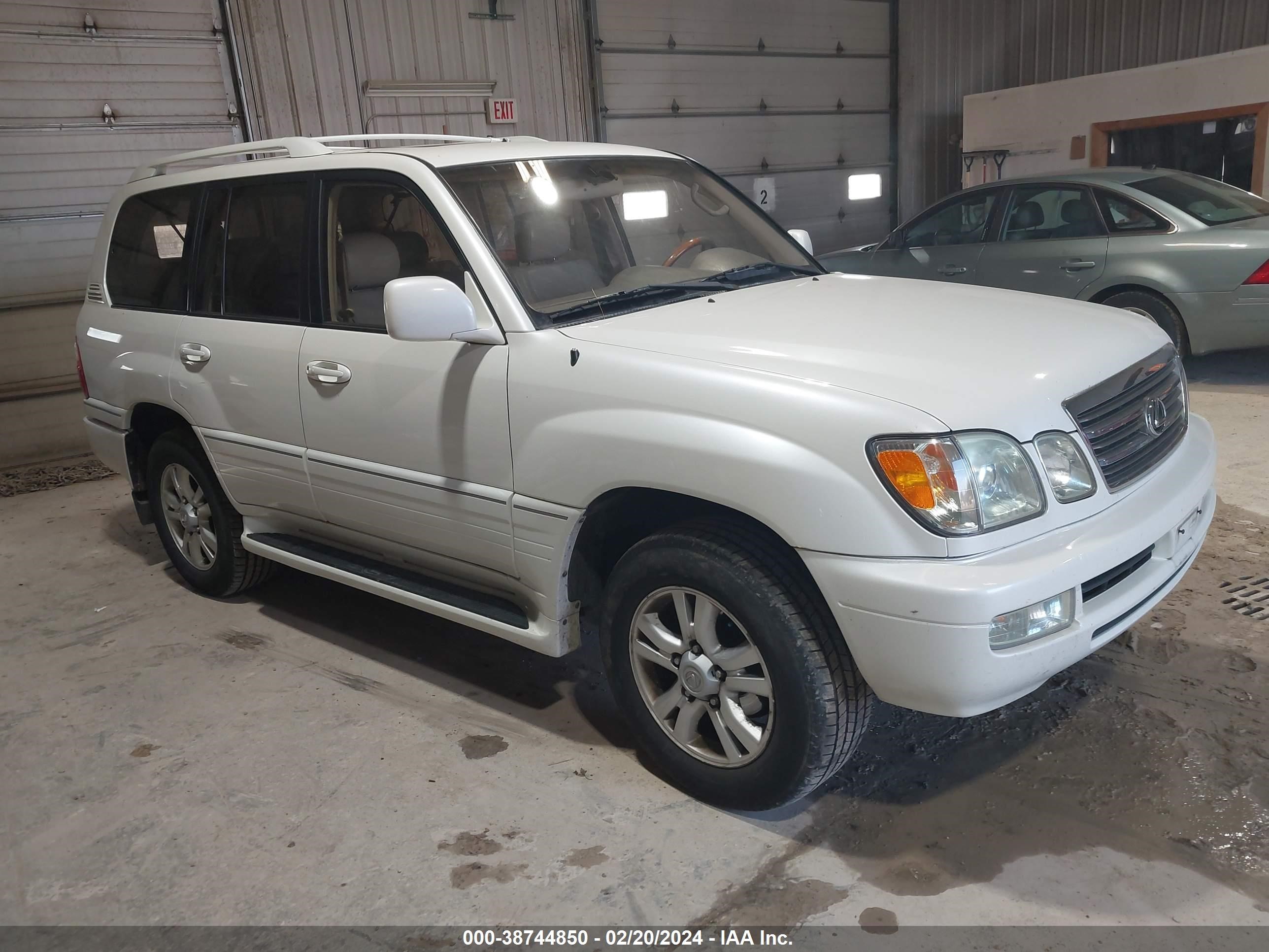 LEXUS LX 2003 jtjht00w333524595