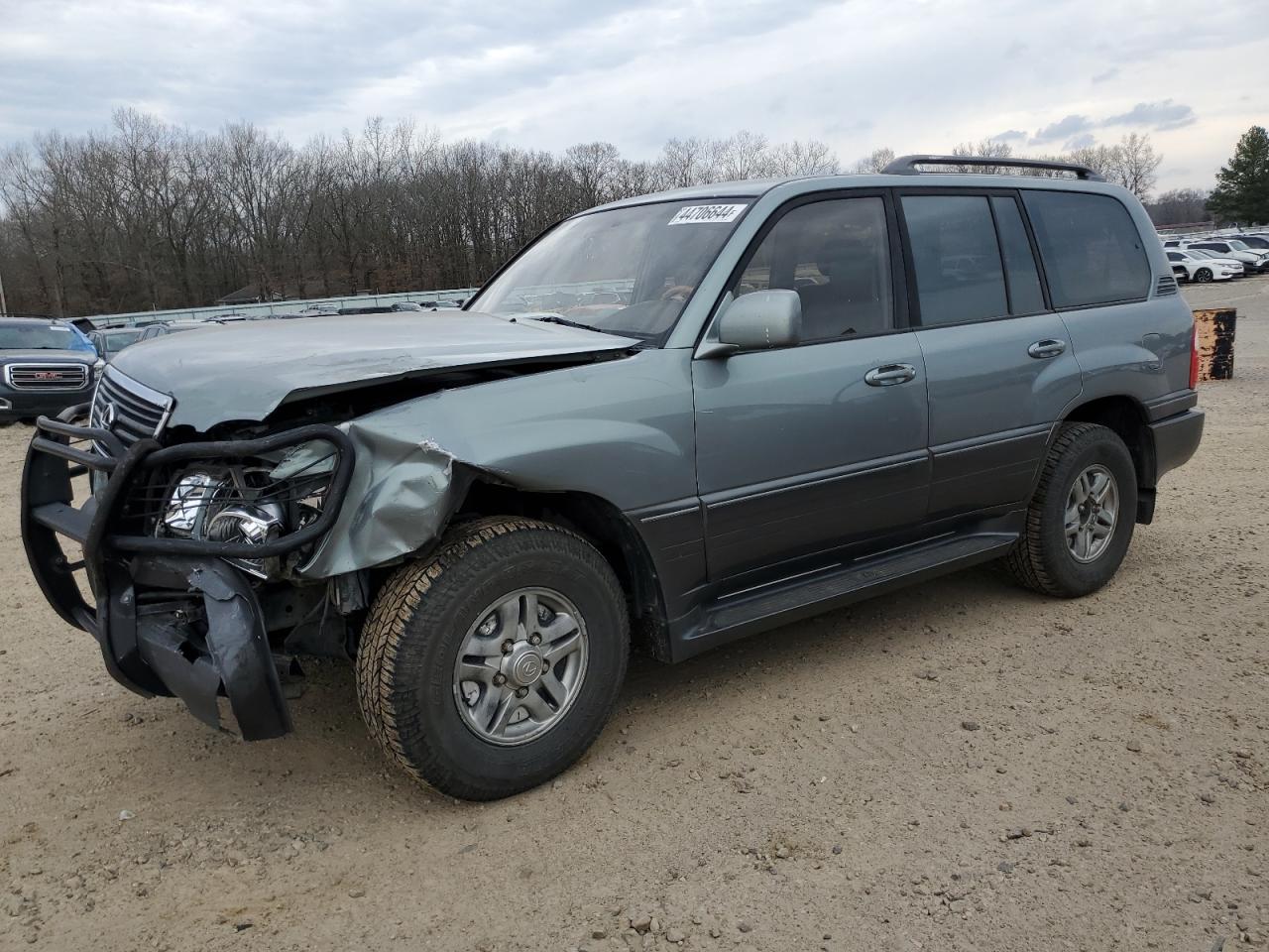 LEXUS LX 2001 jtjht00w413503042