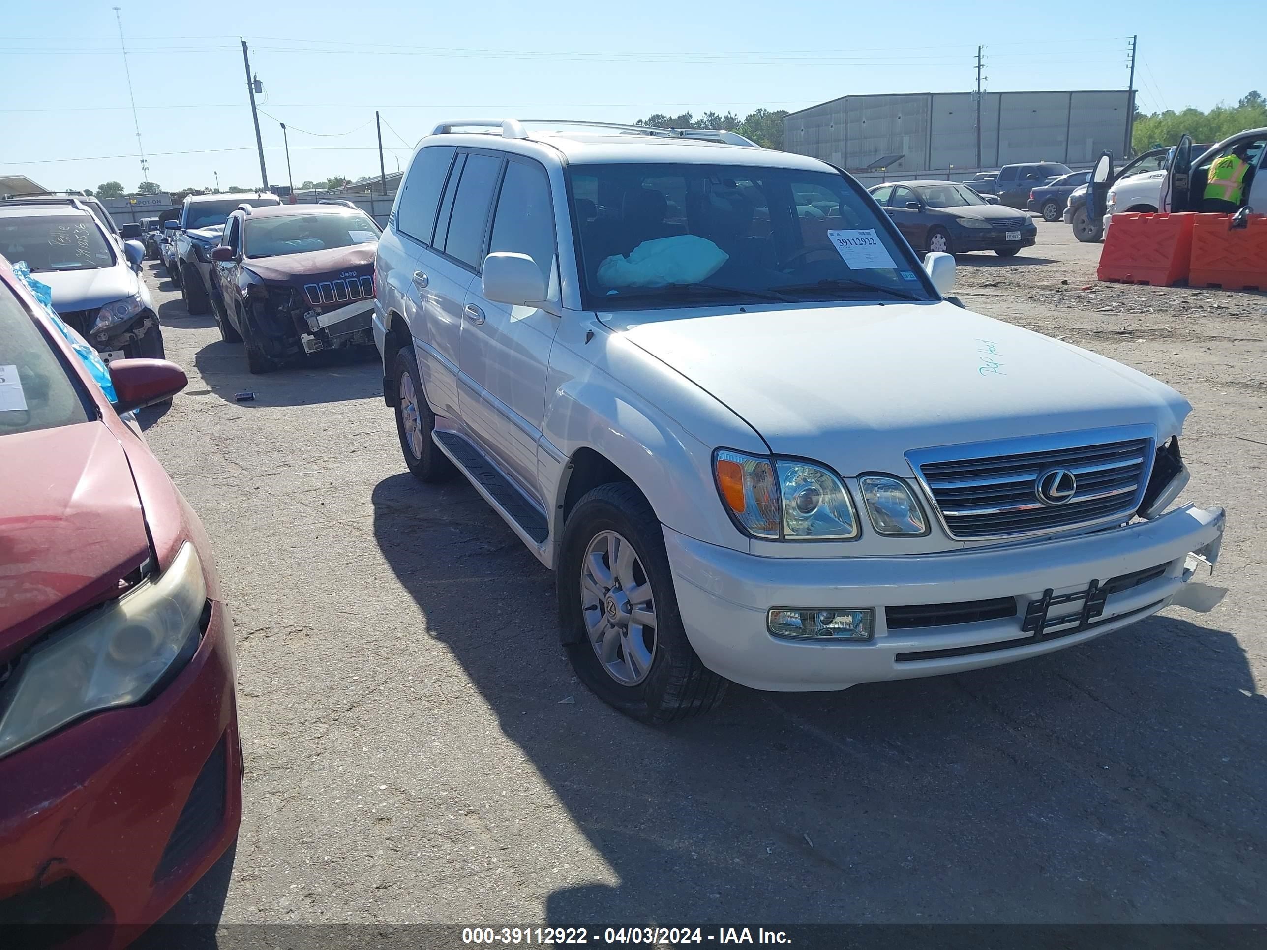 LEXUS LX 2004 jtjht00w843546187