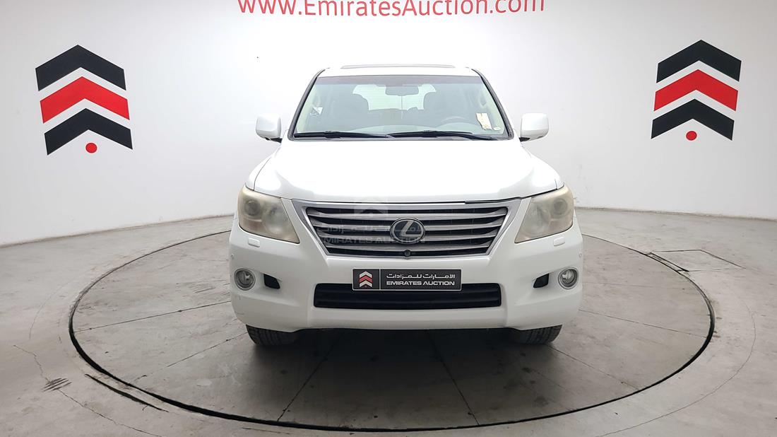 LEXUS LX 570 2011 jtjhy00w7b4057692