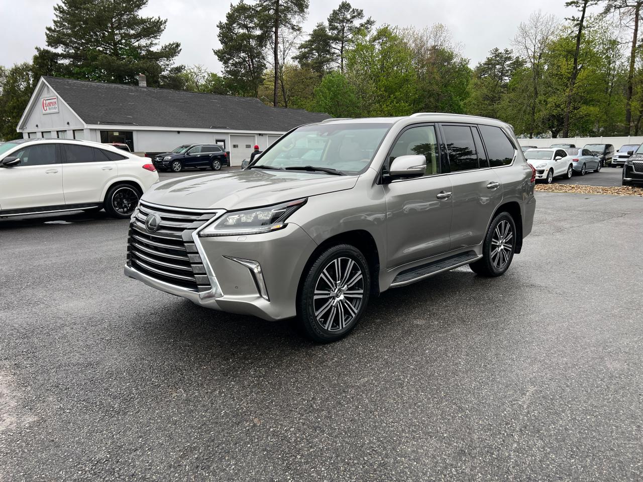 LEXUS LX 2019 jtjhy7ax1k4309355