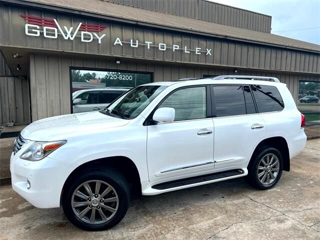 LEXUS LX 570 2011 jtjhy7axxb4061428