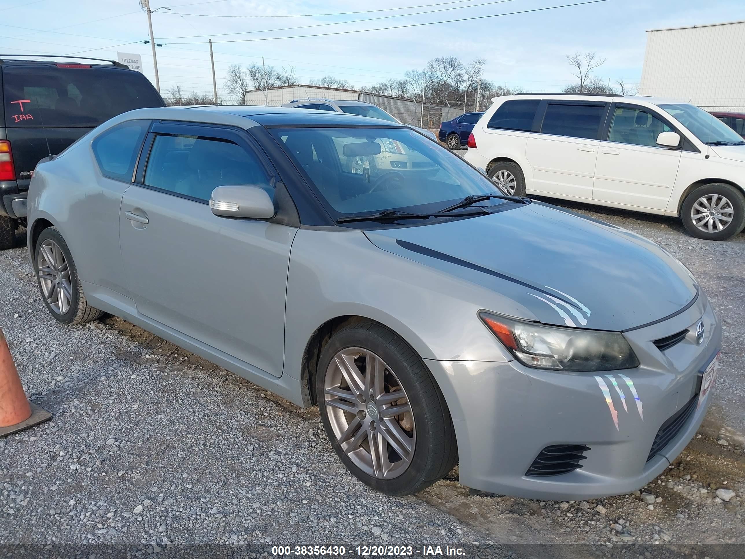 SCION TC 2011 jtkjf5c74b3000425