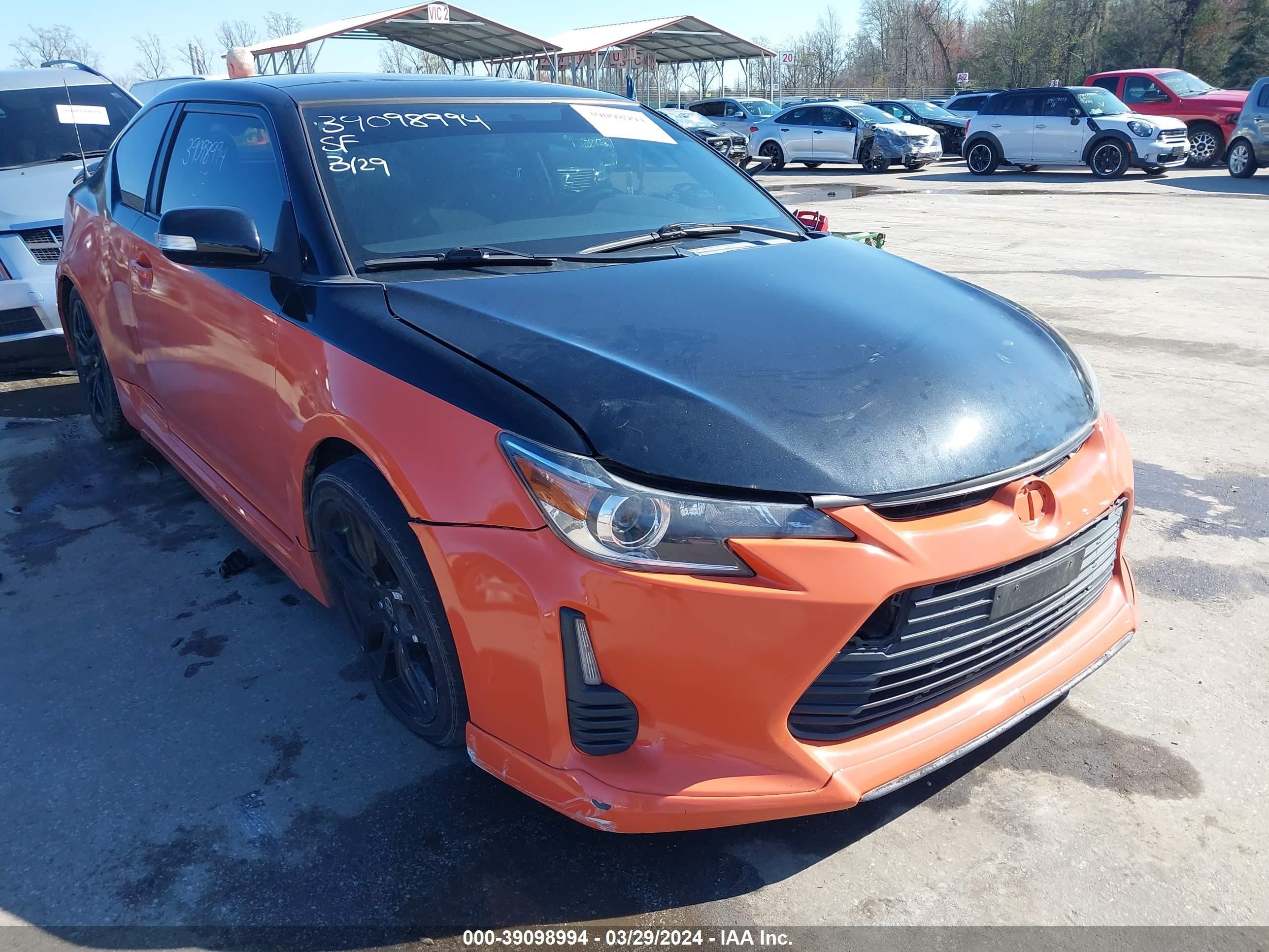 SCION TC 2015 jtkjf5c74fj007554