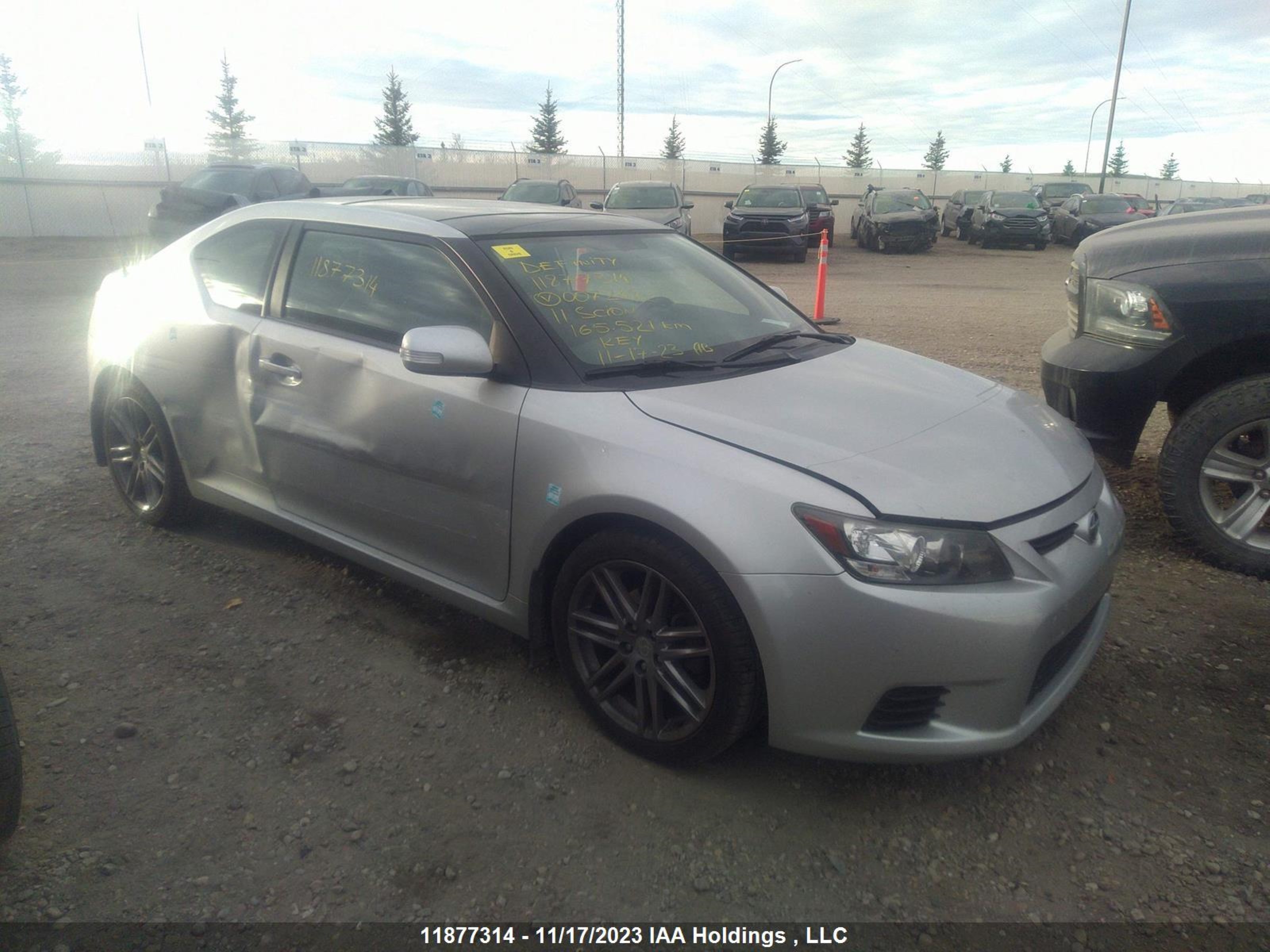 SCION TC 2011 jtkjf5c79b3007242