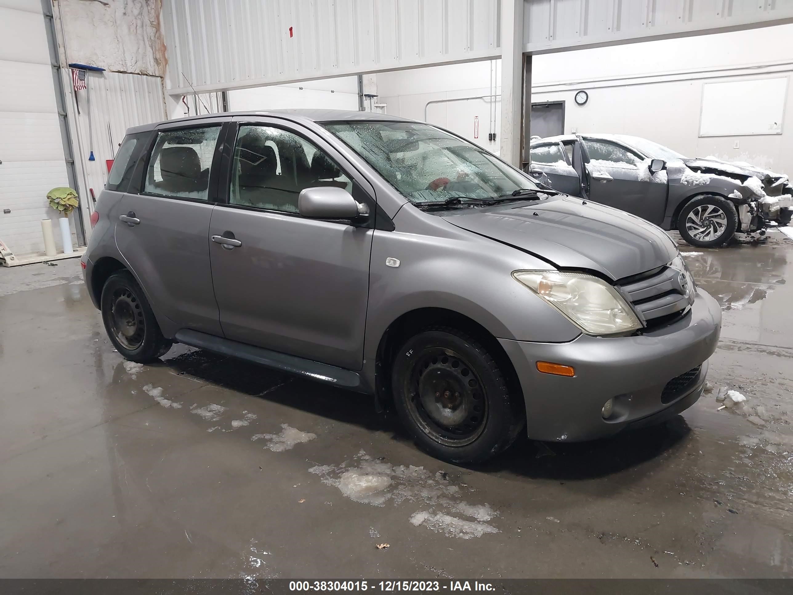 SCION XA 2004 jtkkt624440052989