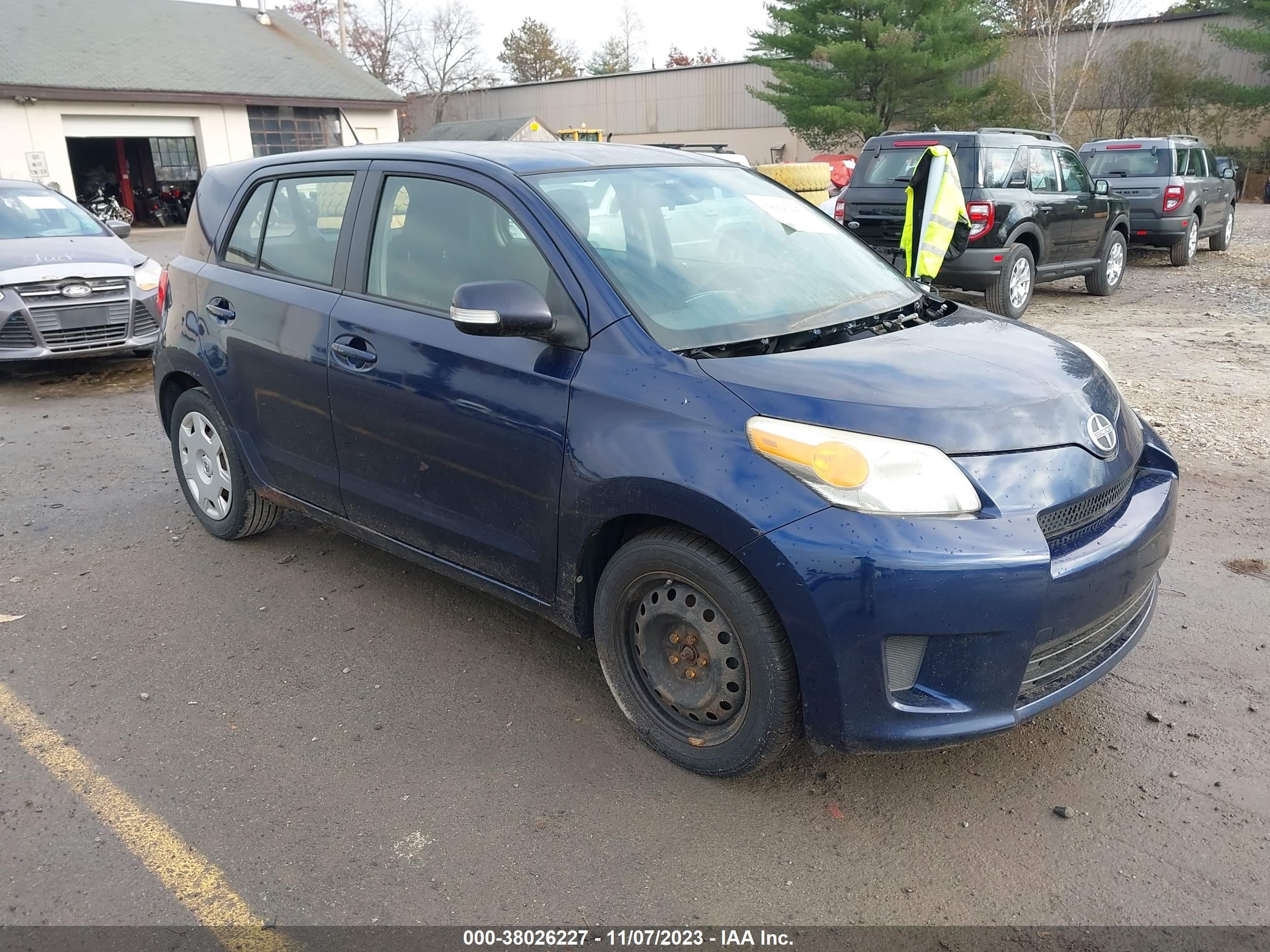 SCION XD 2009 jtkku10469j039598