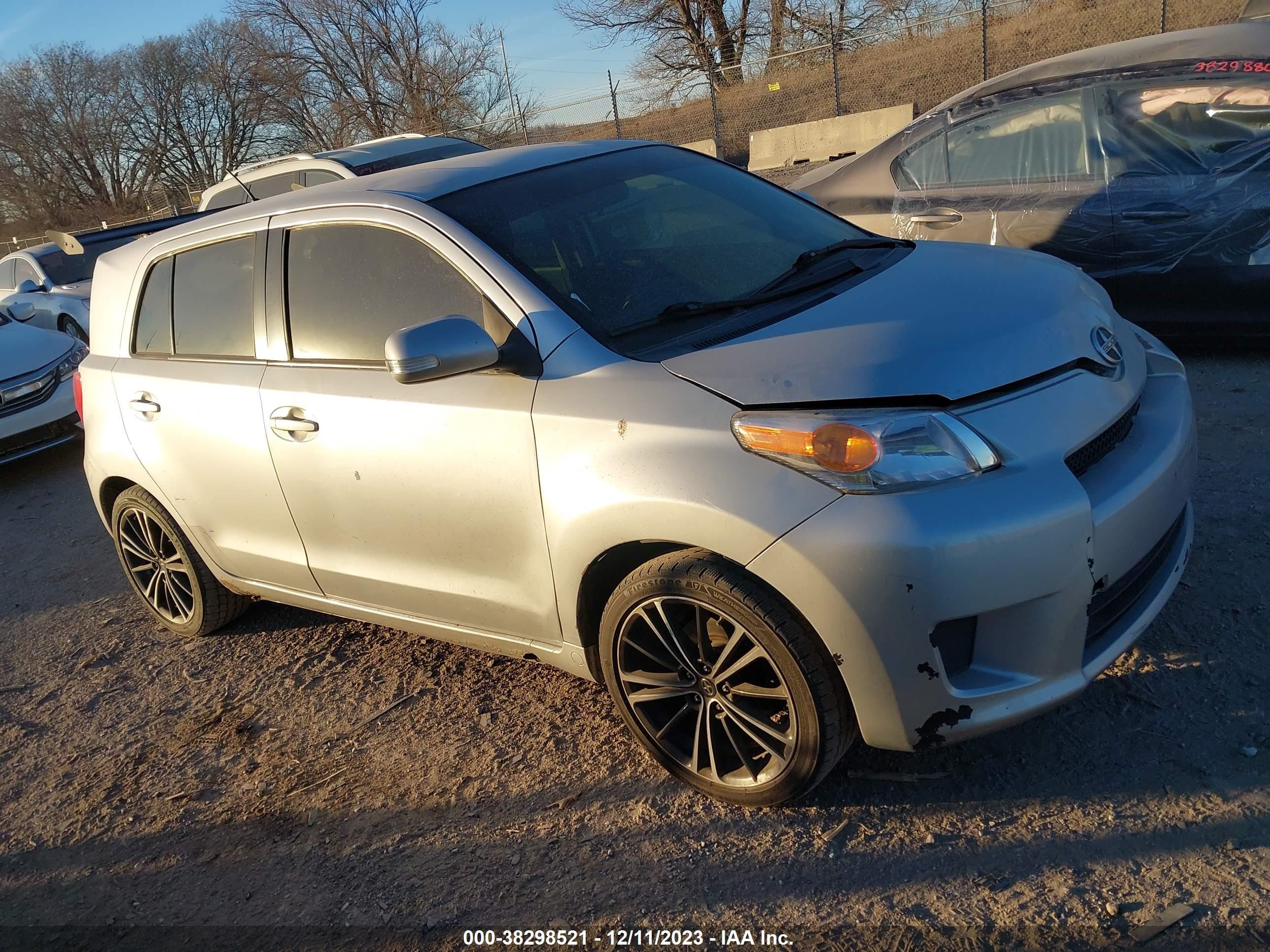 SCION XD 2008 jtkku104x8j000284