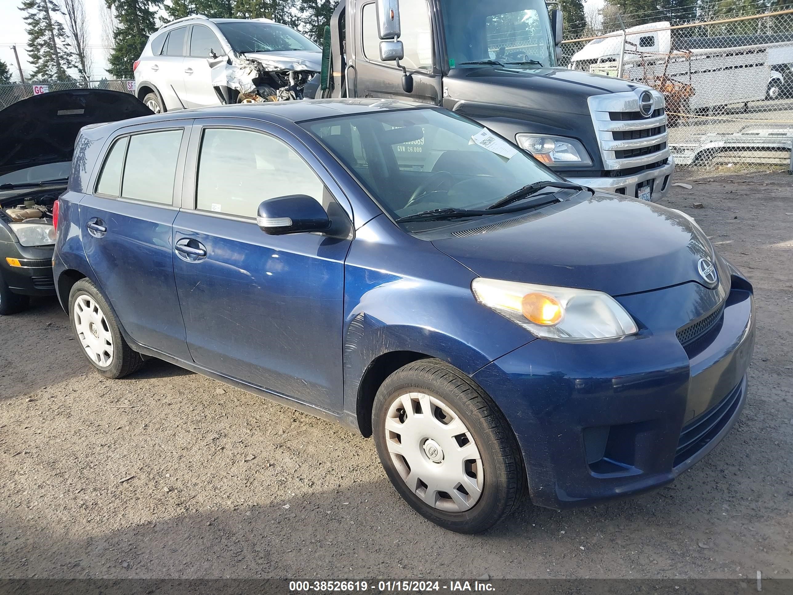 SCION XD 2008 jtkku104x8j004755