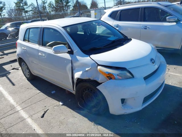 SCION XD 2010 jtkku4b42aj058071