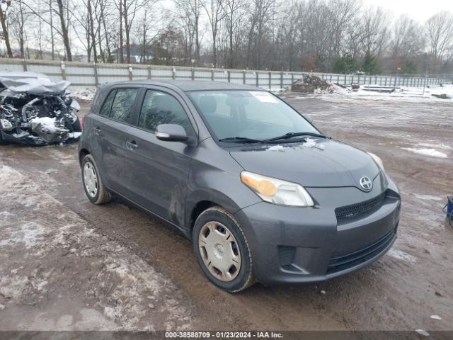 SCION XD 2010 jtkku4b44aj050893