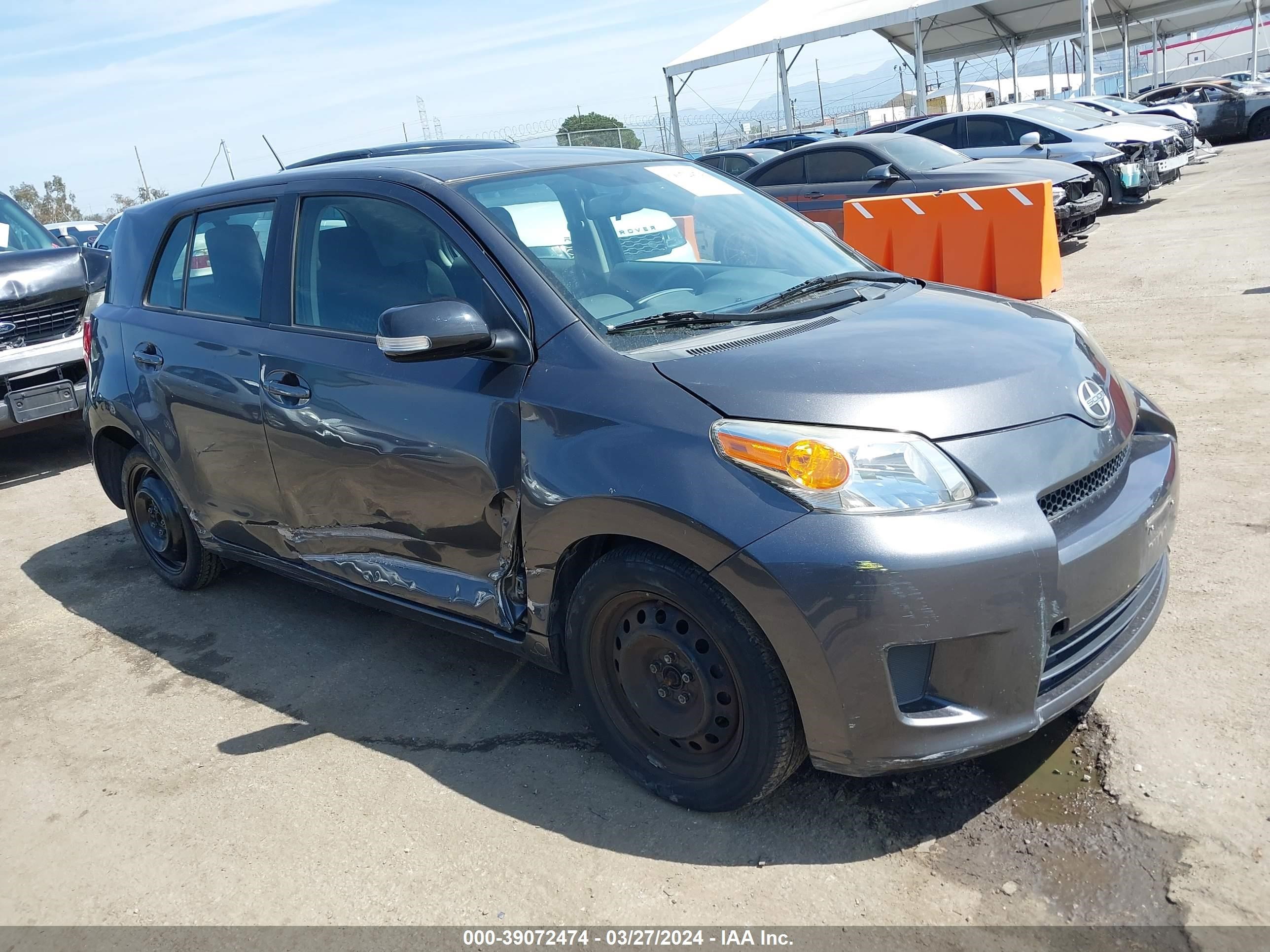 SCION XD 2011 jtkku4b45b1010453