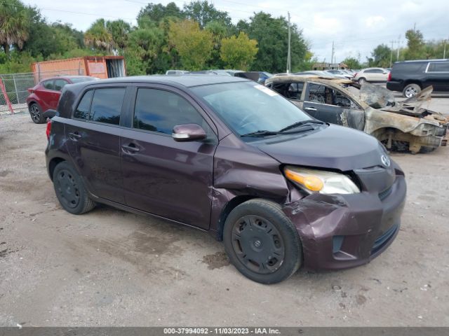 SCION XD 2013 jtkkupb40d1036351