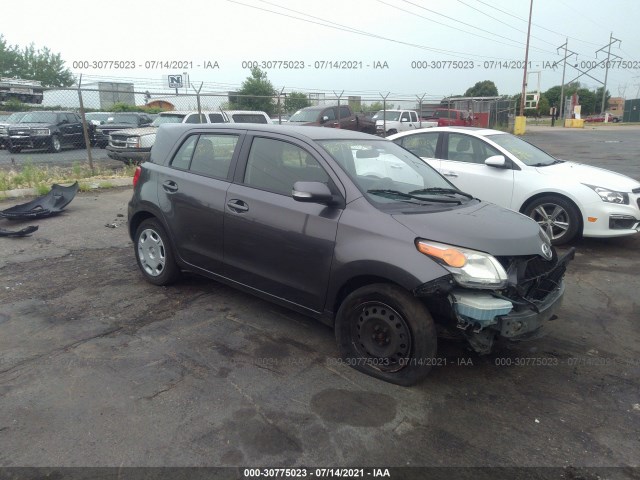 SCION XD 2014 jtkkupb40e1043205