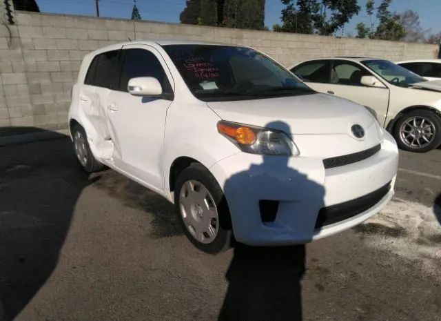 SCION XD 2013 jtkkupb42d1033886