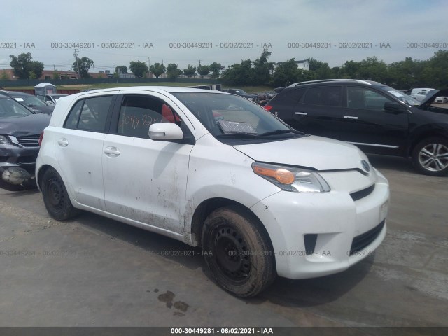 SCION XD 2014 jtkkupb42e1046798