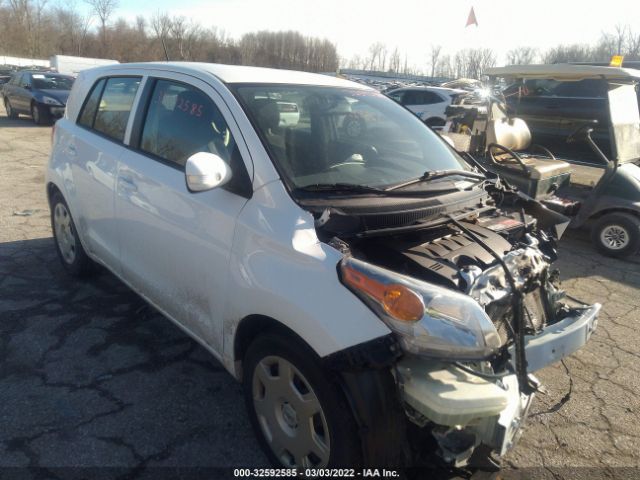 SCION XD 2013 jtkkupb46d1035009