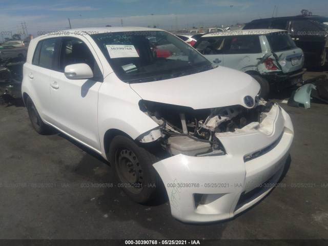 SCION XD 2014 jtkkupb49e1042831