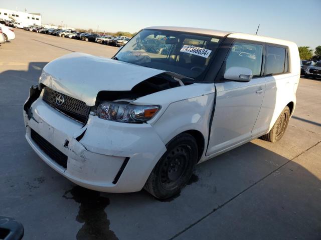 TOYOTA SCION 2009 jtlke50e091067745