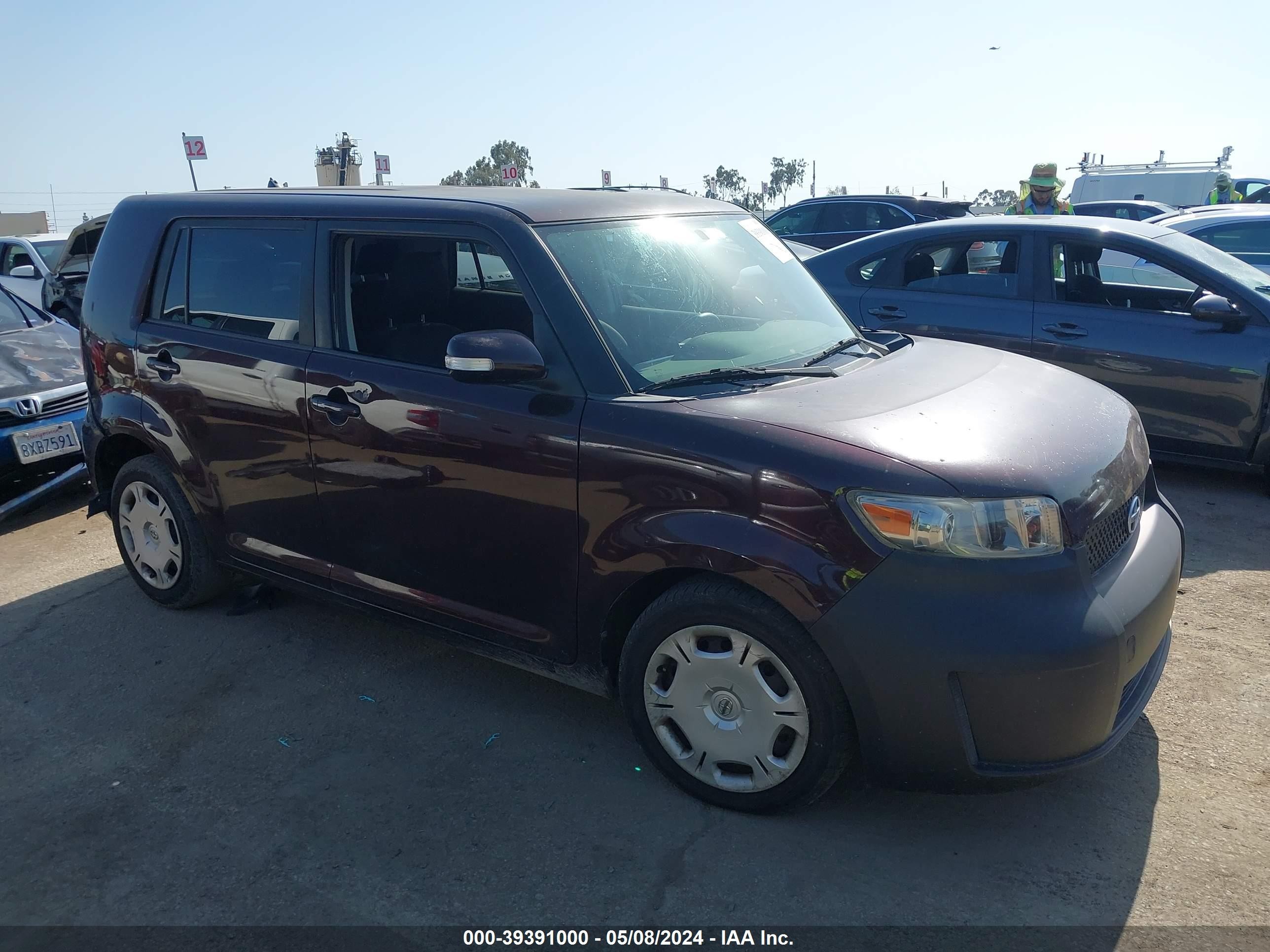 SCION XB 2009 jtlke50e091070371