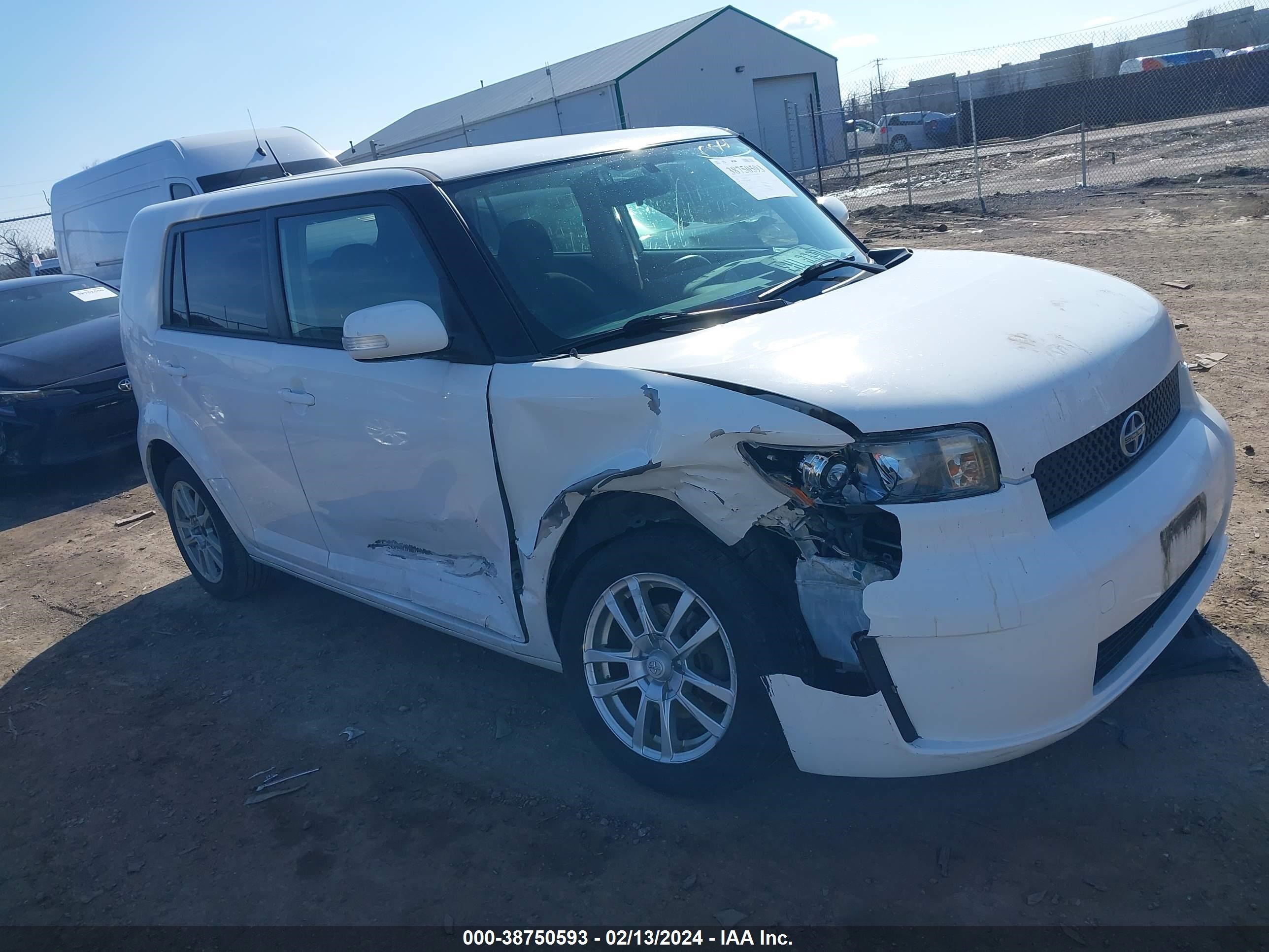 SCION XB 2008 jtlke50e181013479