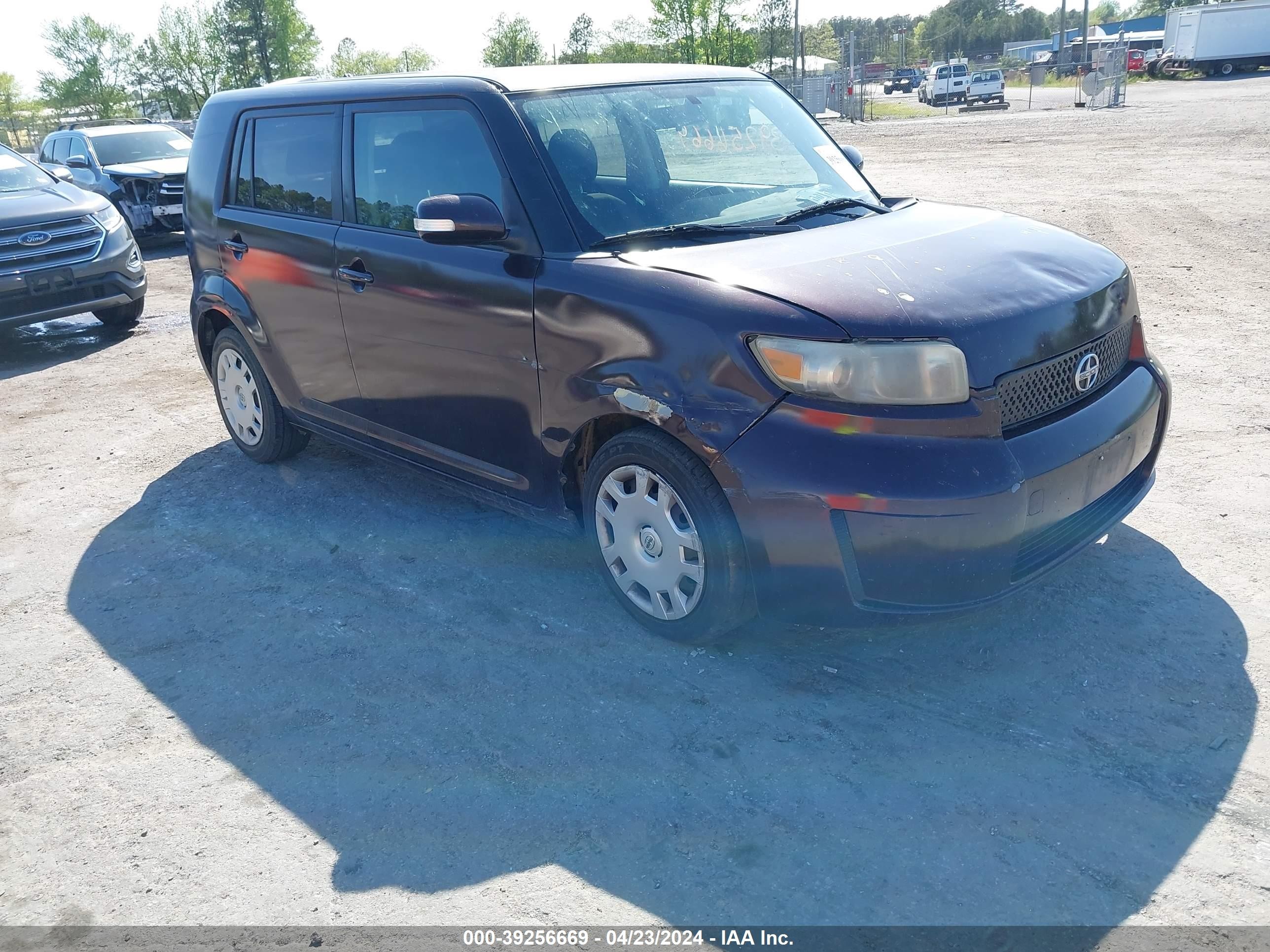 SCION XB 2008 jtlke50e181035420