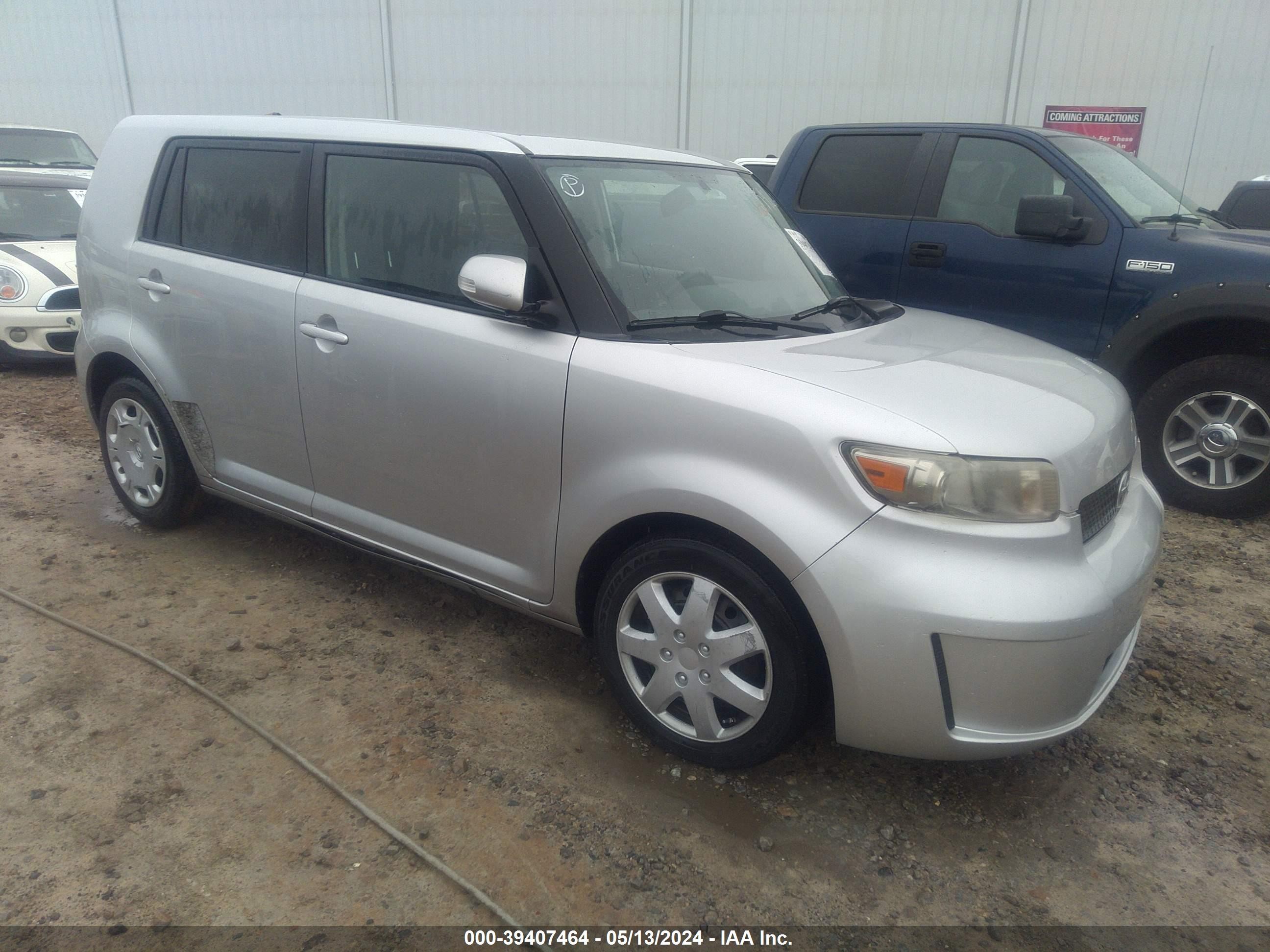 SCION XB 2008 jtlke50e181055926