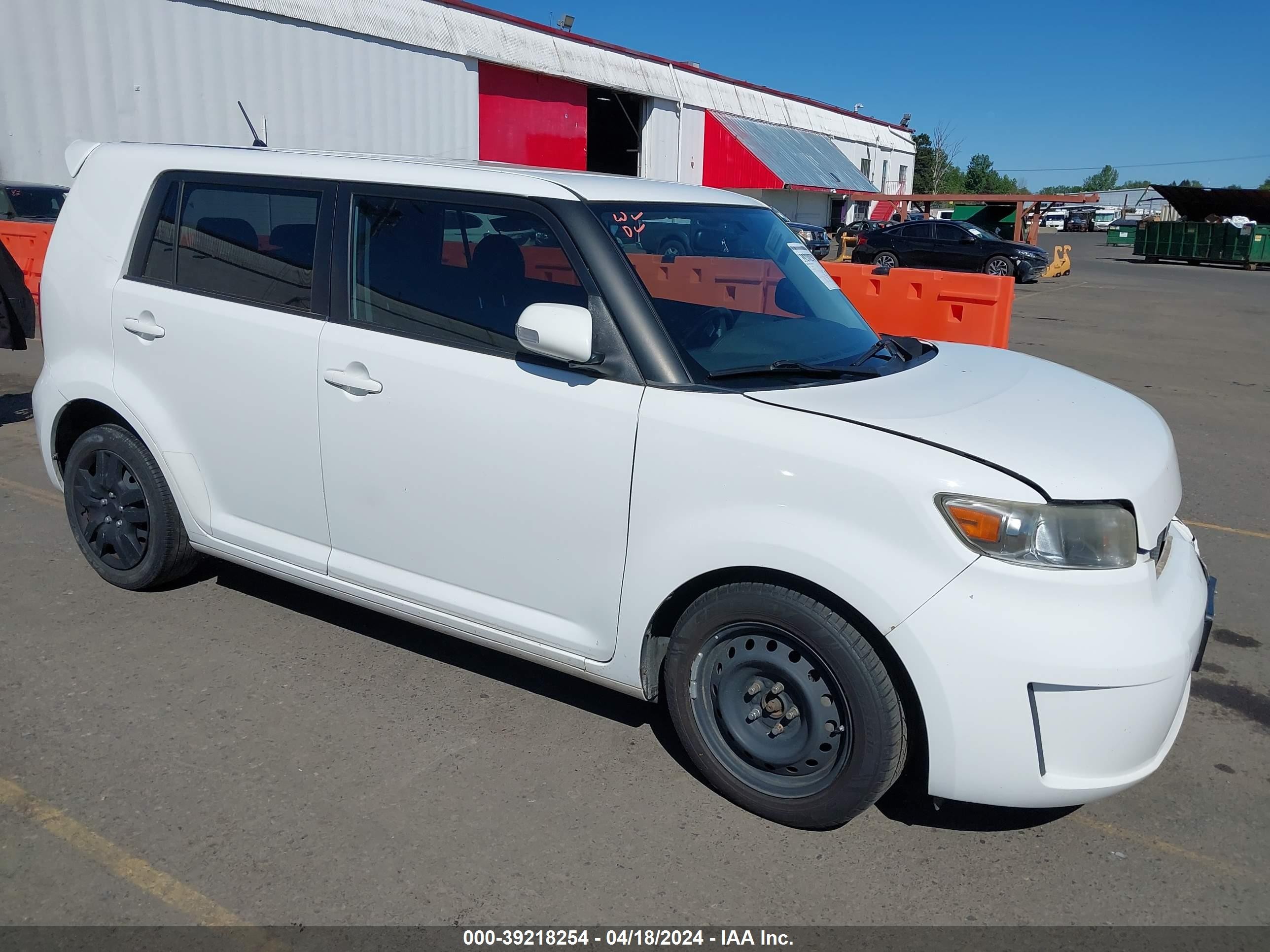 SCION XB 2008 jtlke50e381049433