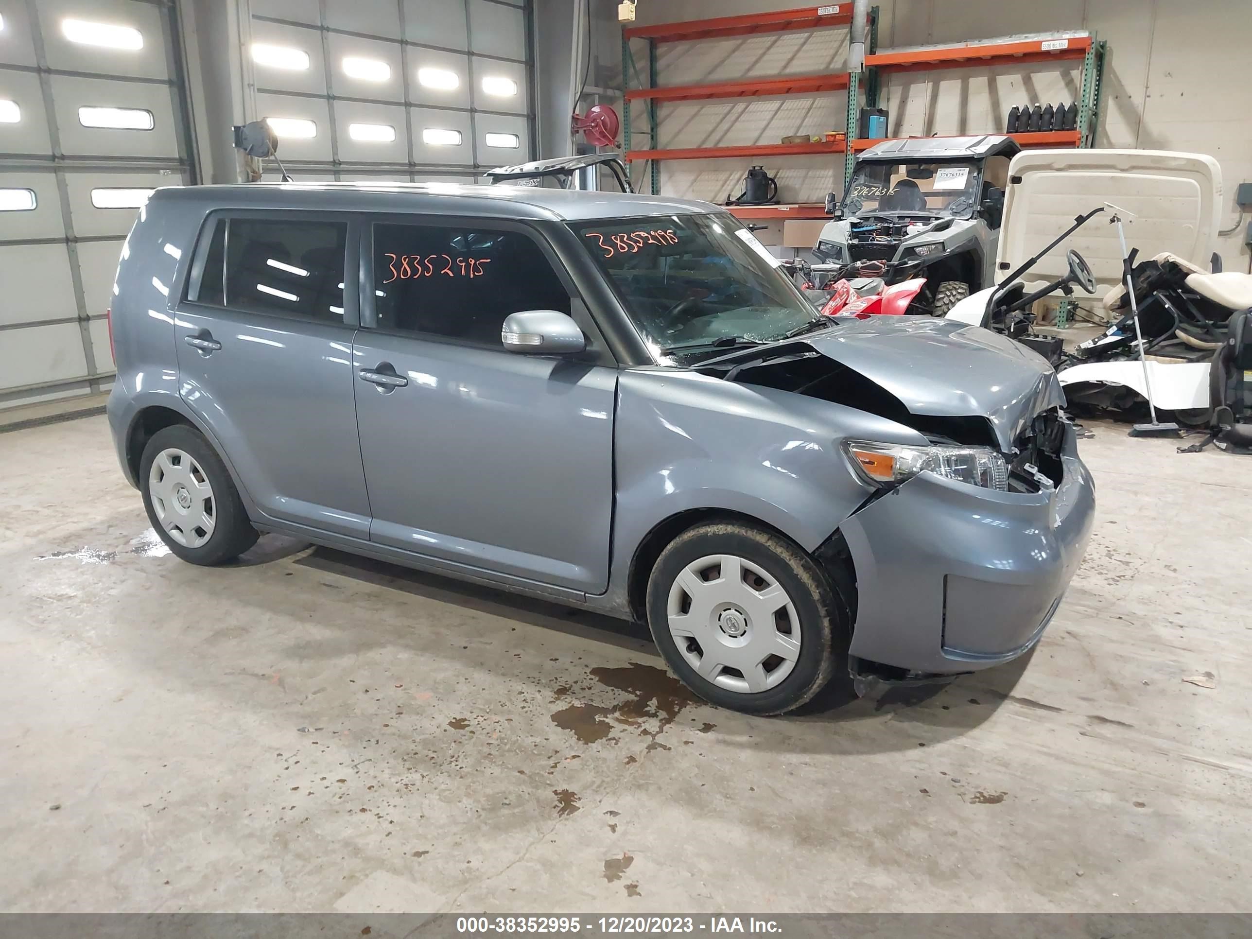 SCION XB 2009 jtlke50e491079154