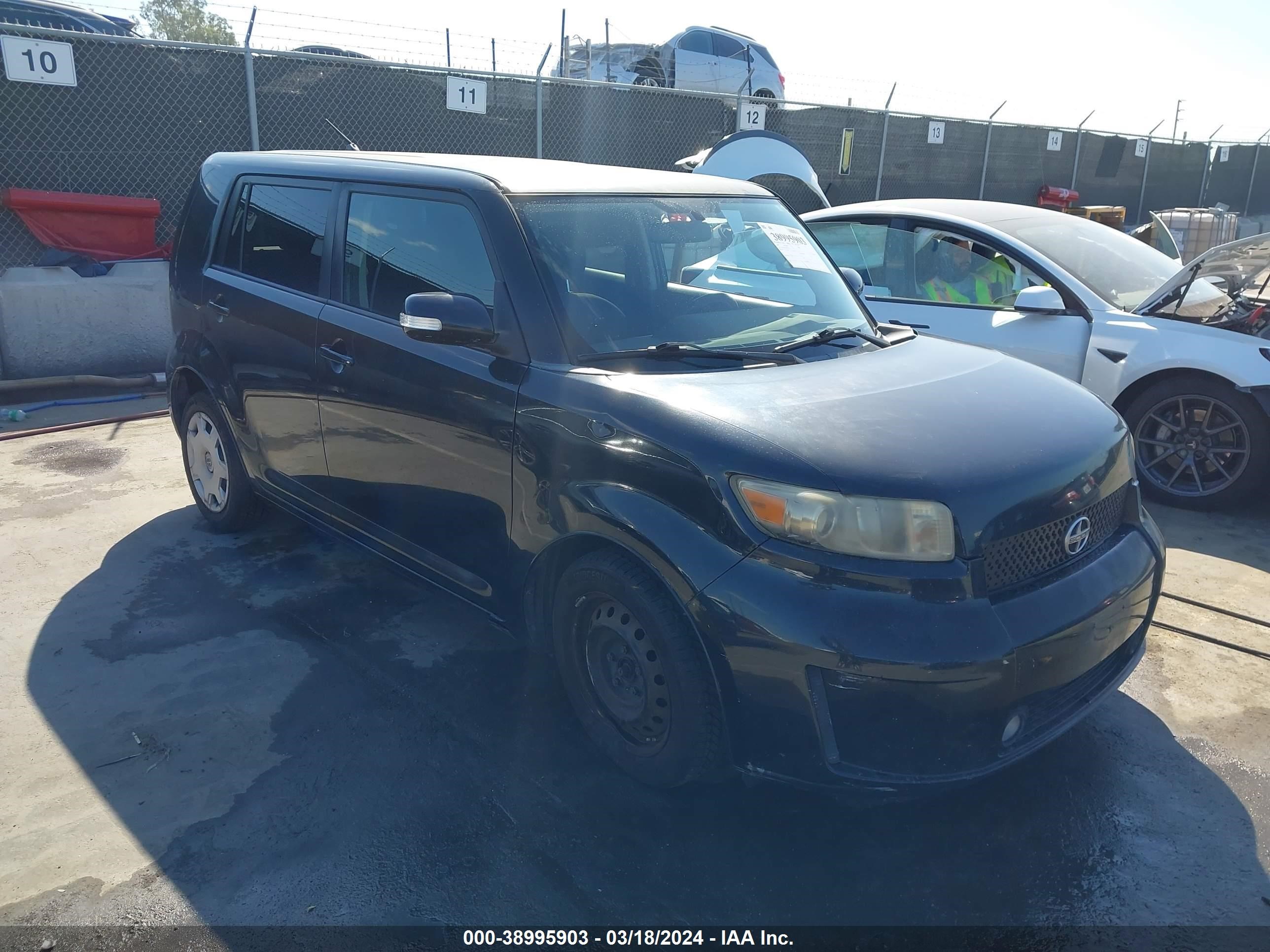 SCION XB 2008 jtlke50e581026106