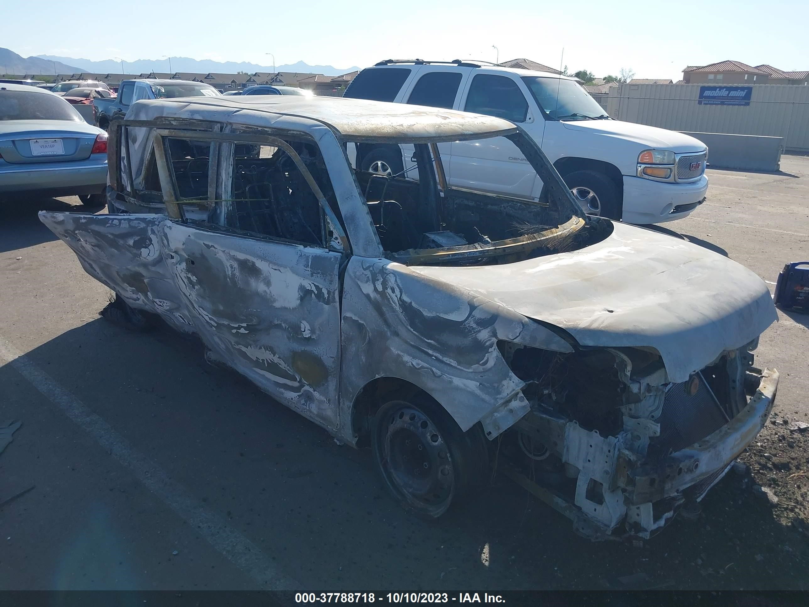 SCION XB 2009 jtlke50e791077091