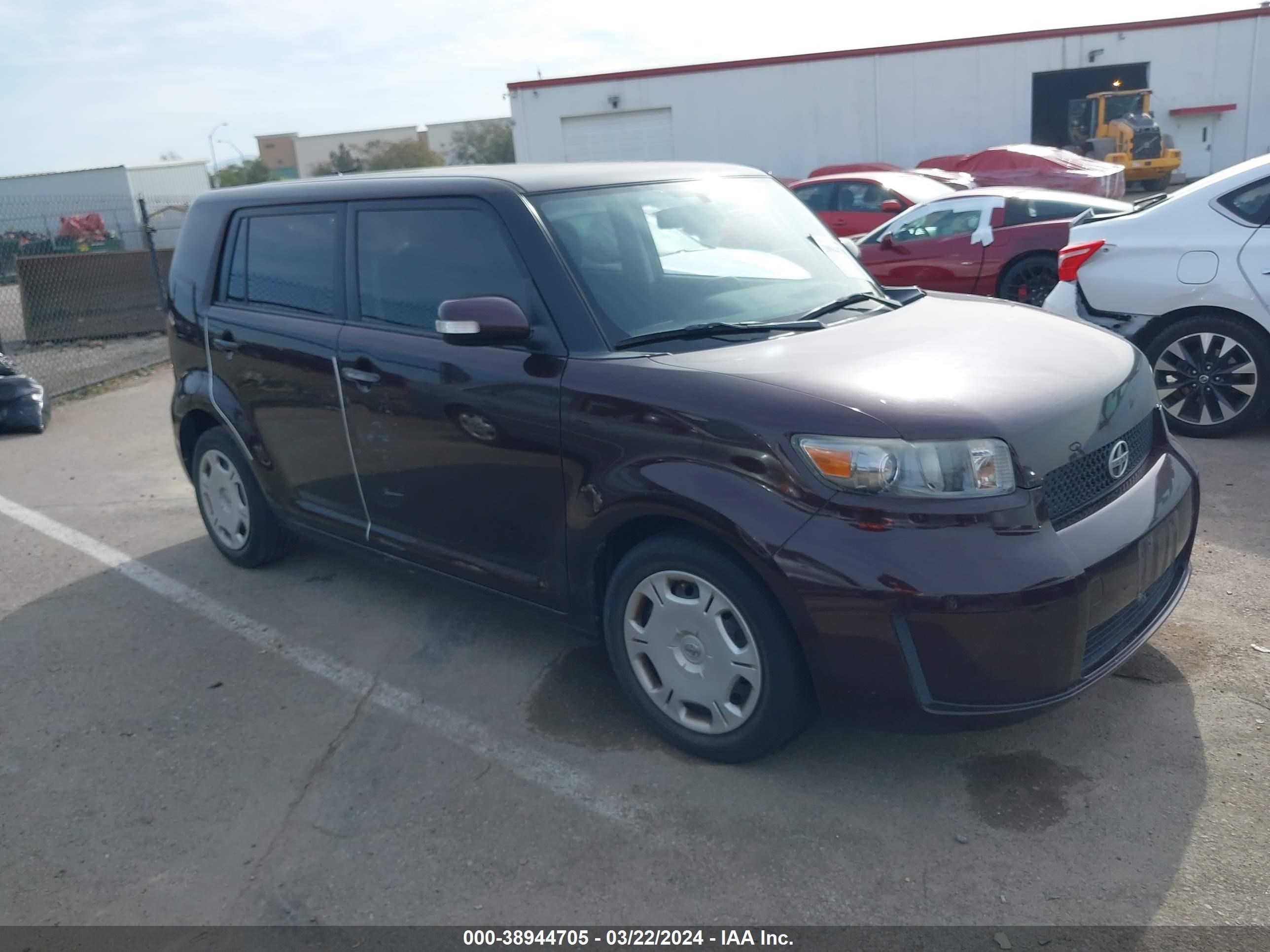 SCION XB 2008 jtlke50e881048813