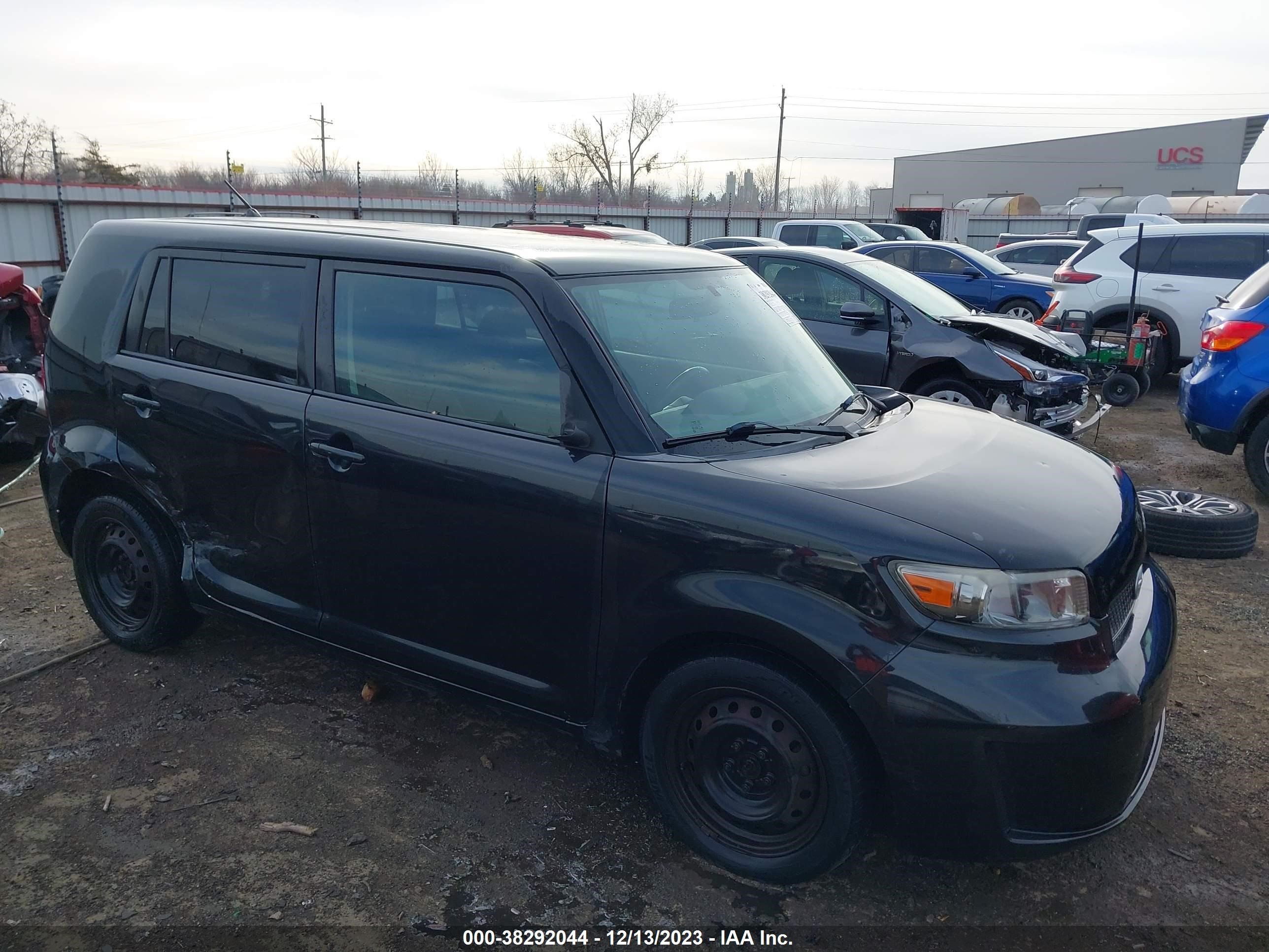 SCION XB 2009 jtlke50e891079349