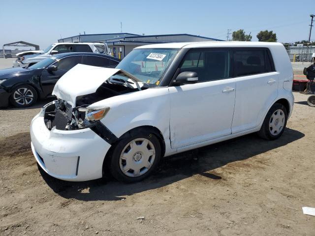 TOYOTA SCION 2009 jtlke50e991081238