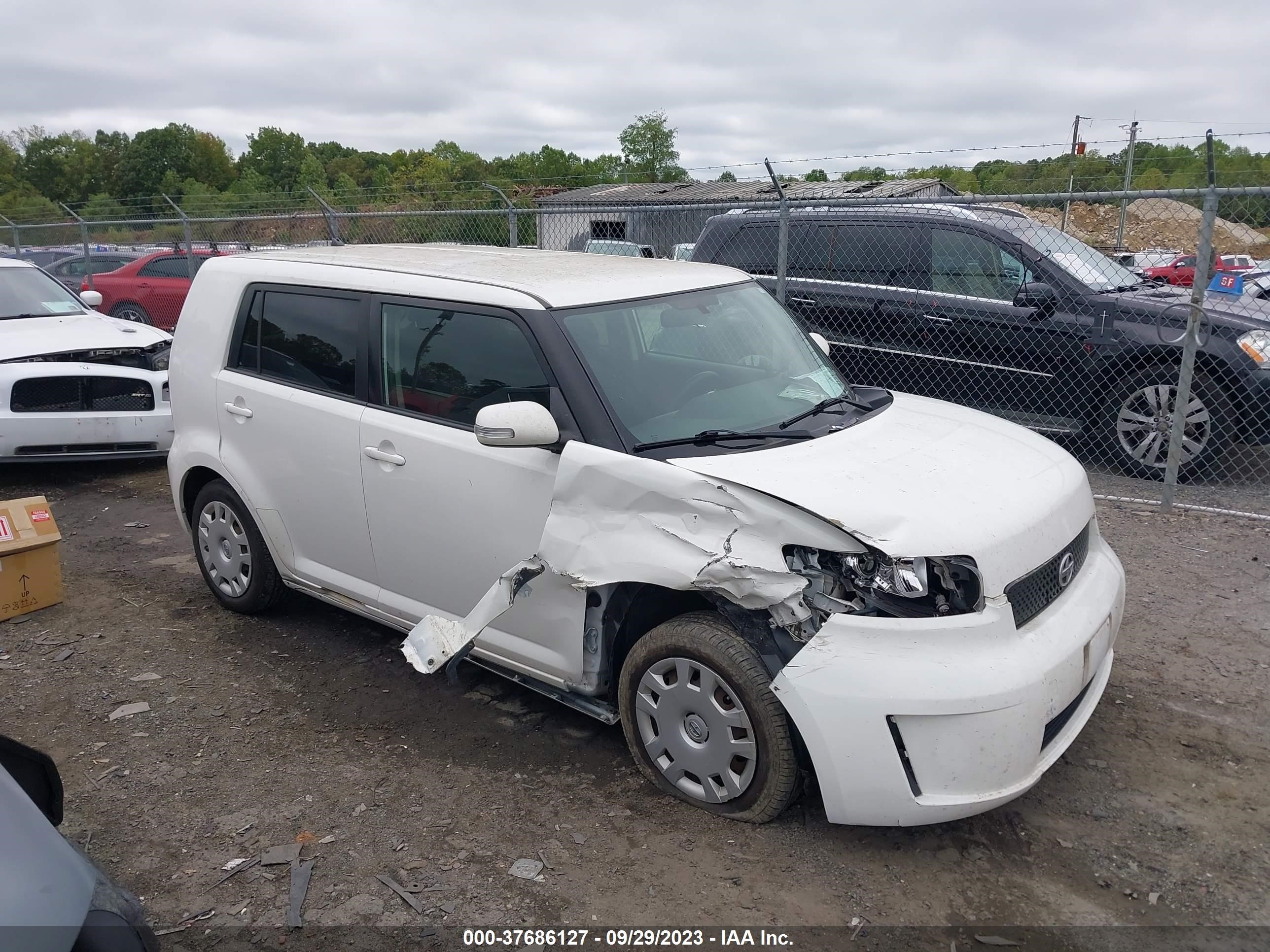 SCION XB 2009 jtlke50e991091638