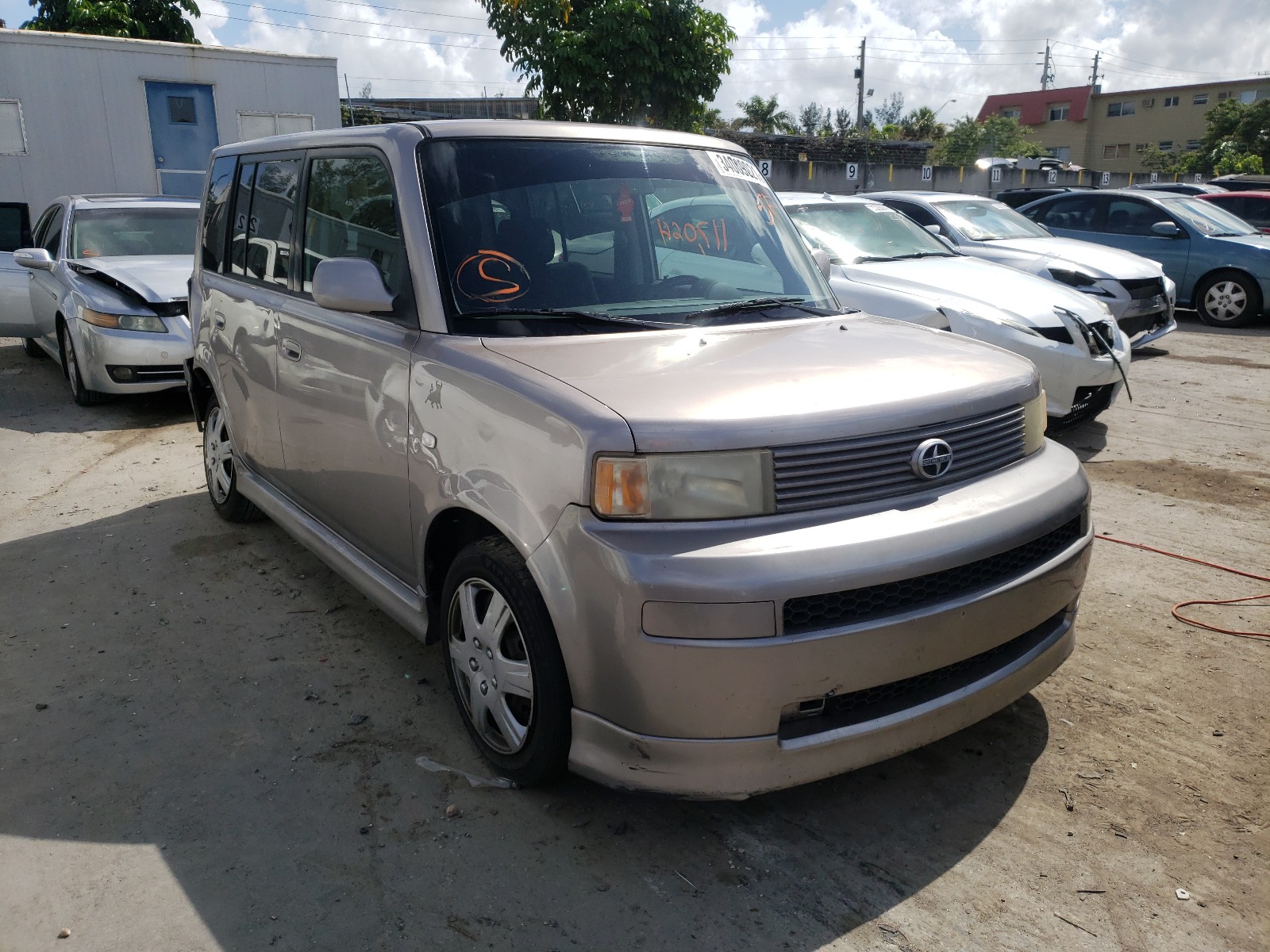 TOYOTA SCION XB 2005 jtlkt324050185471