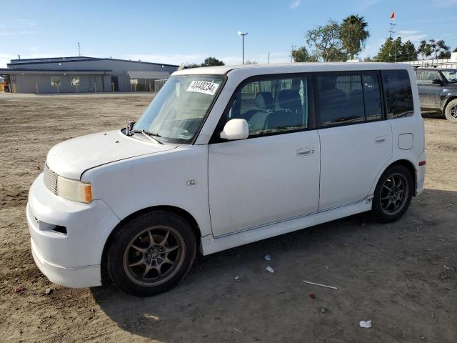 TOYOTA SCION 2005 jtlkt324250184676