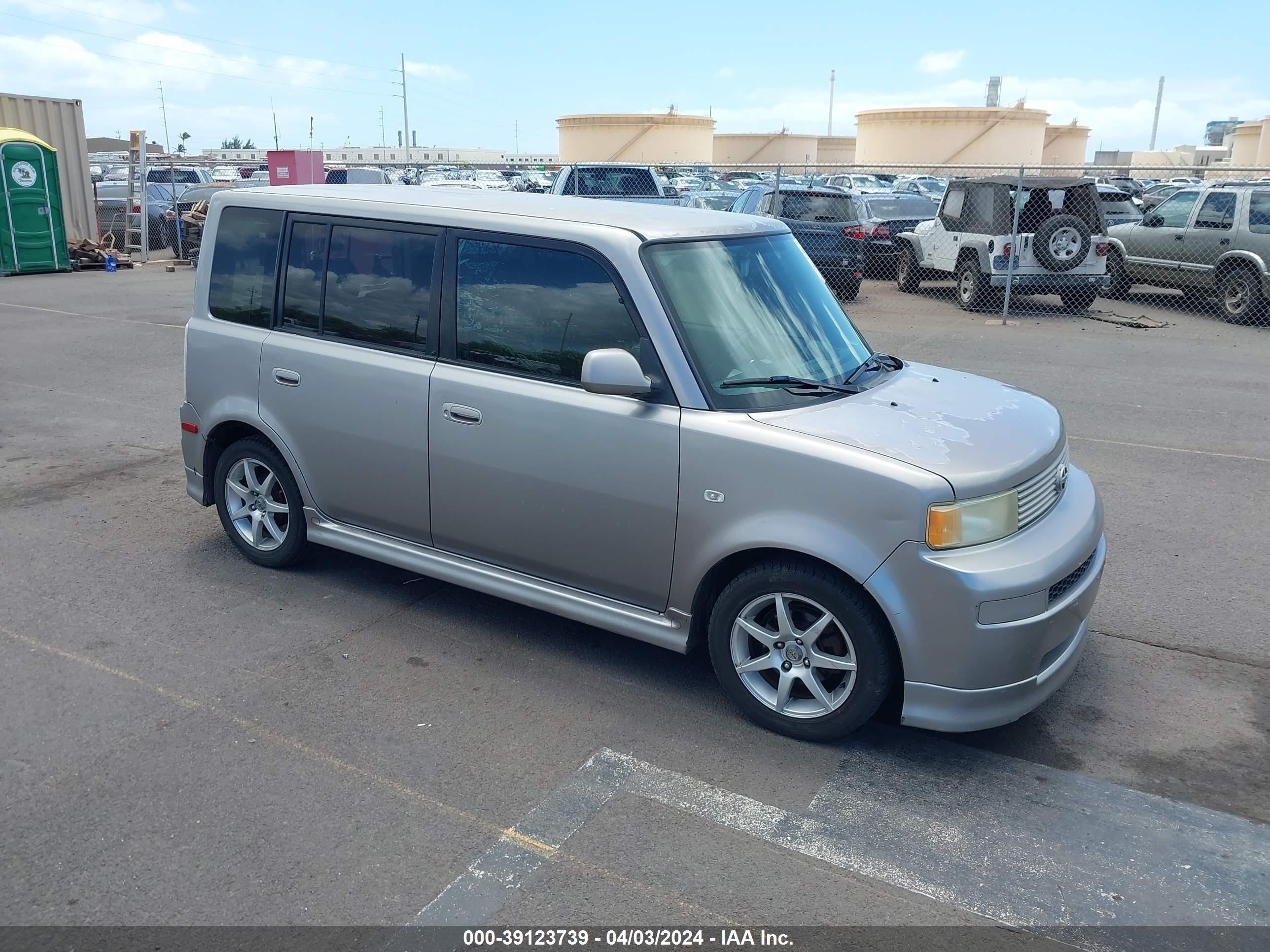 SCION XB 2005 jtlkt324250199999